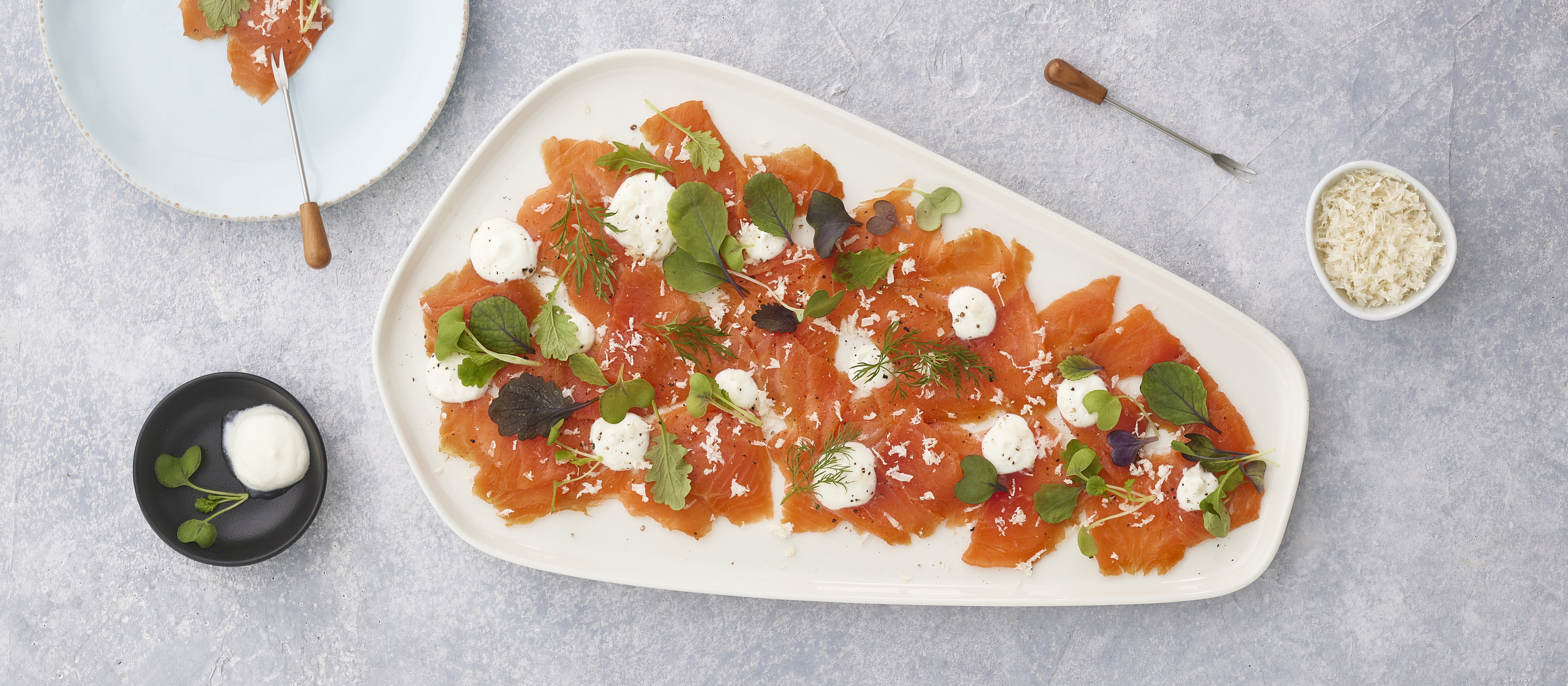 Kylmäsavulohicarpaccio