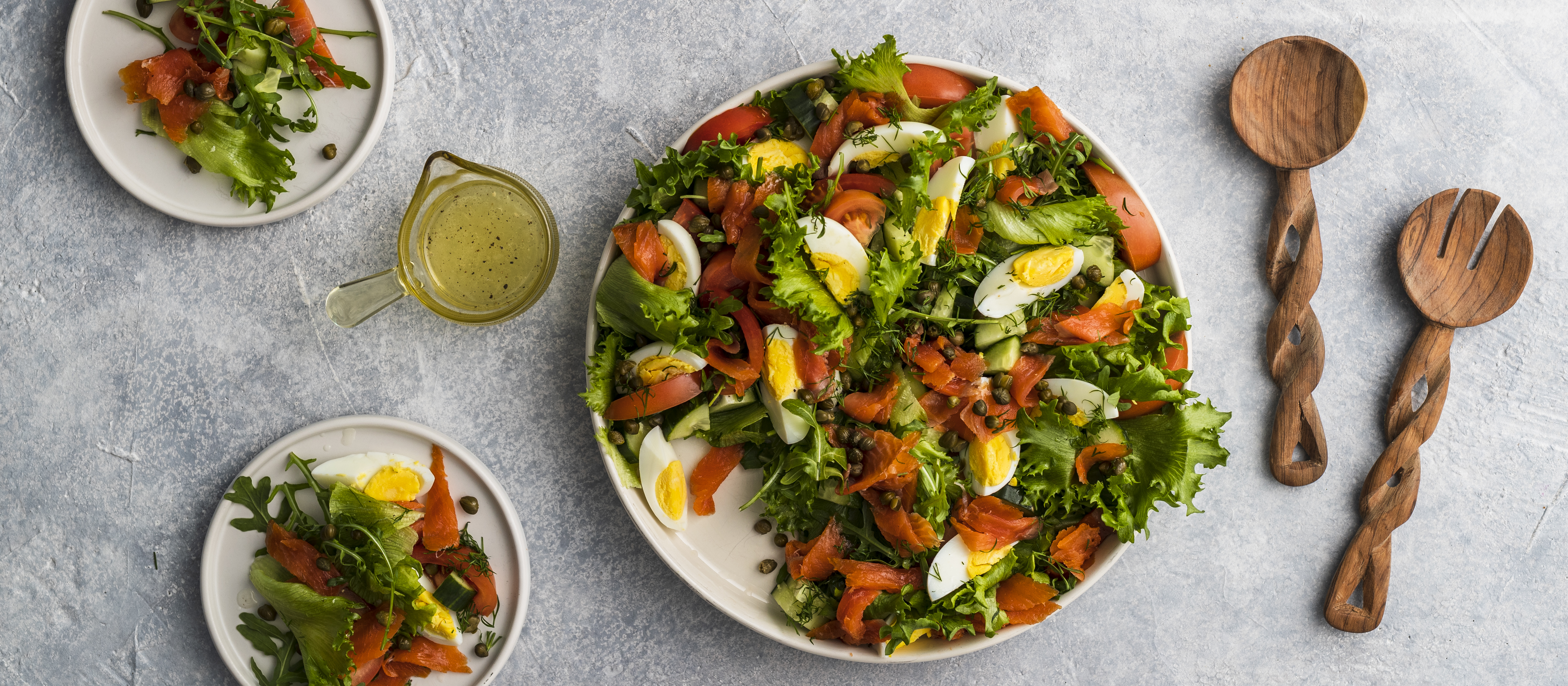 Kylmäsavulohisalaatti