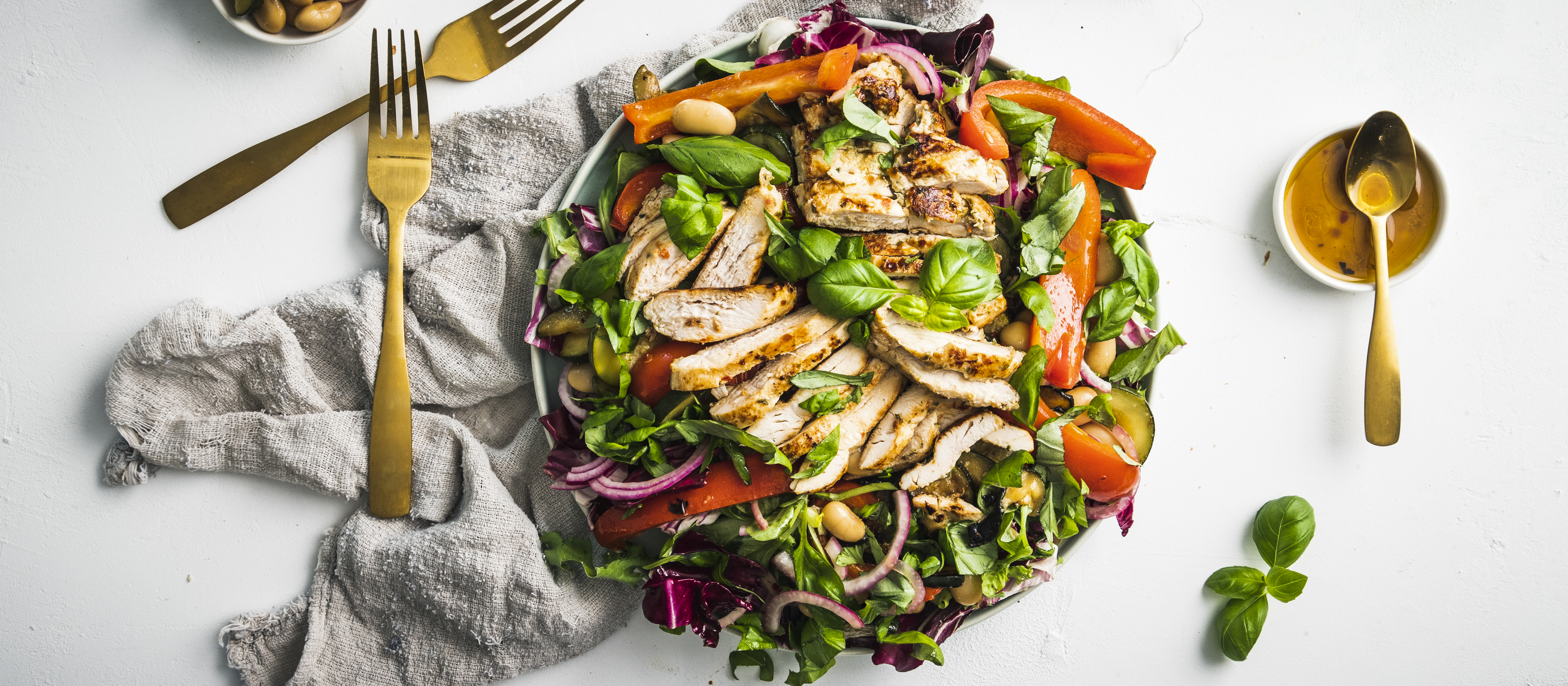 Marinoitu kana-papusalaatti