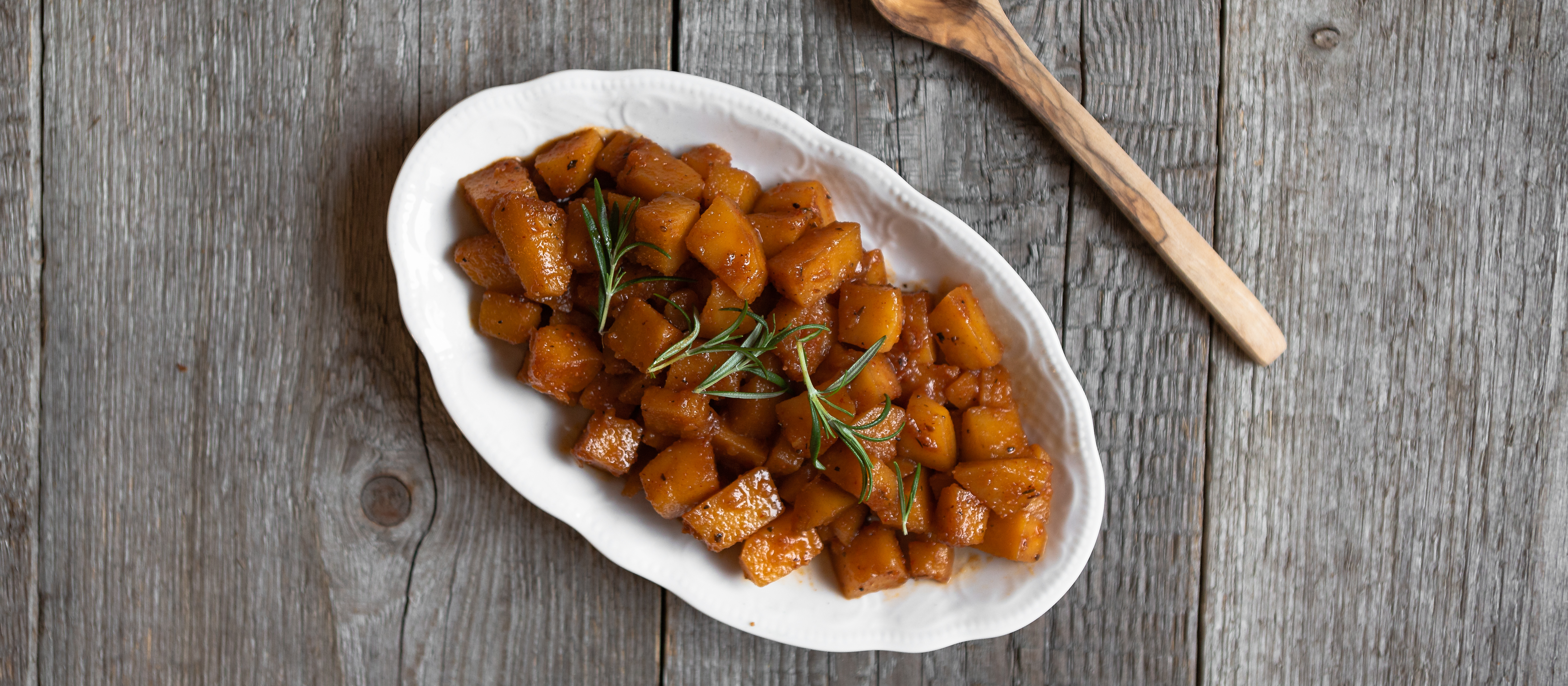 Paistetut lanttukuutiot