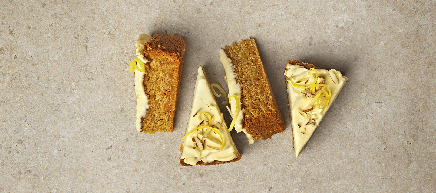 Gluteeniton porkkanakakku