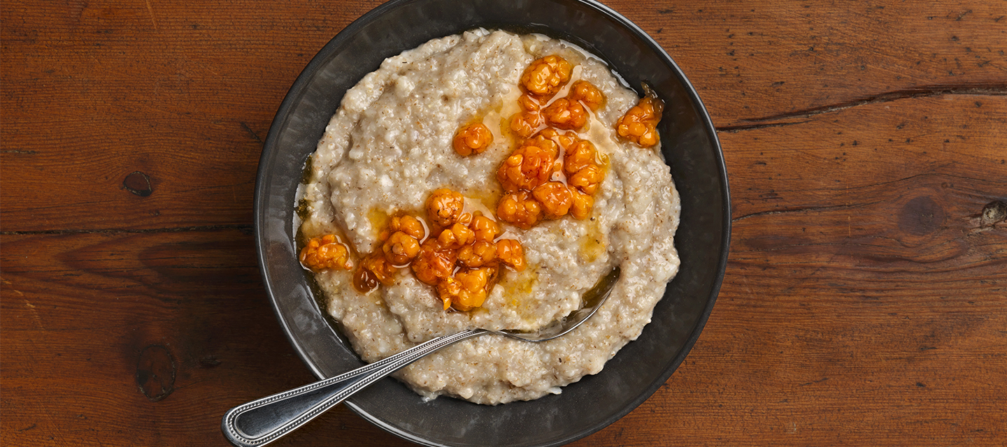 Neljän viljan puuro mikrossa