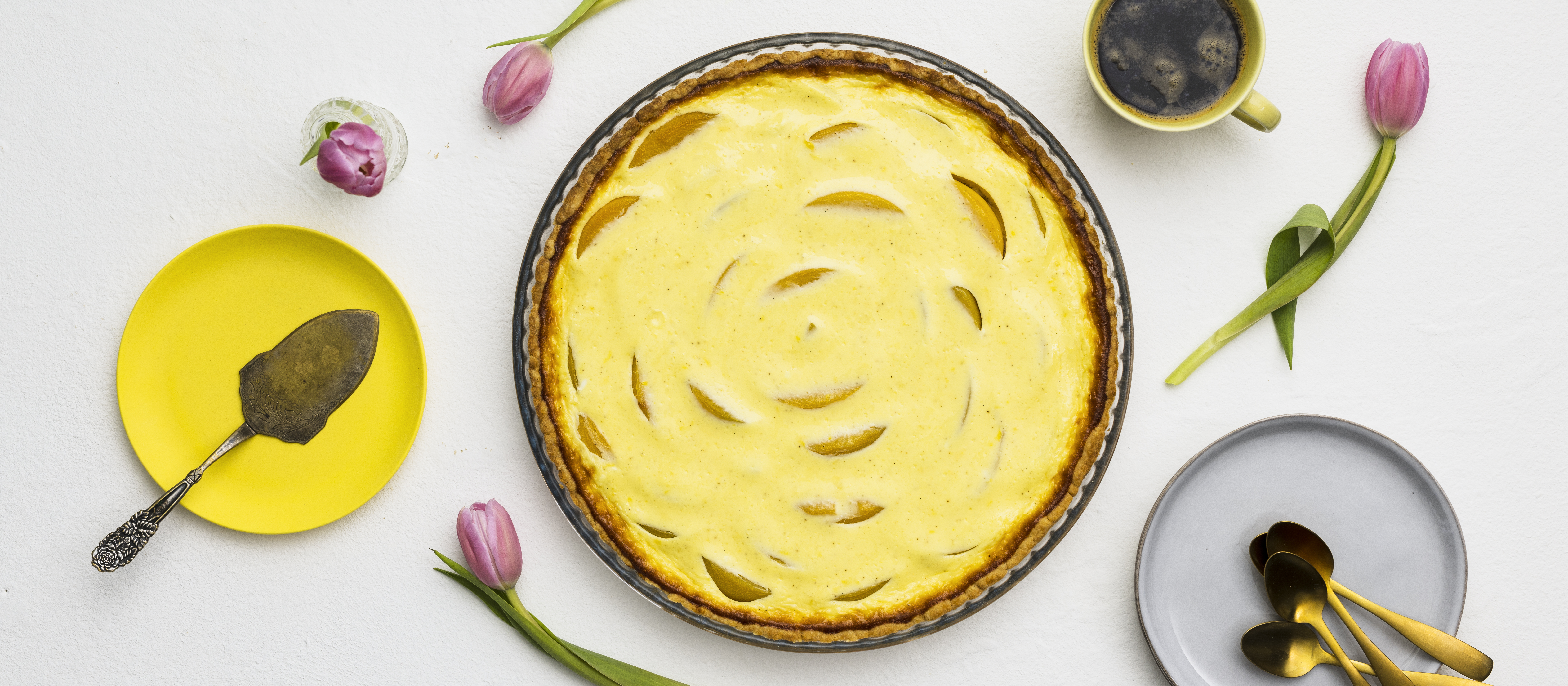 Persikka-rahkapiirakka