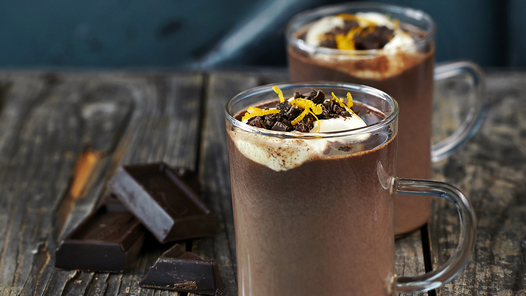 Appelsiini-suklaajuoma