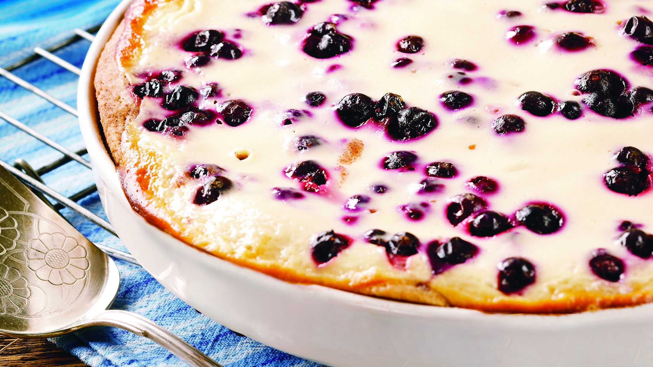 Omena-mustaherukkapiirakka