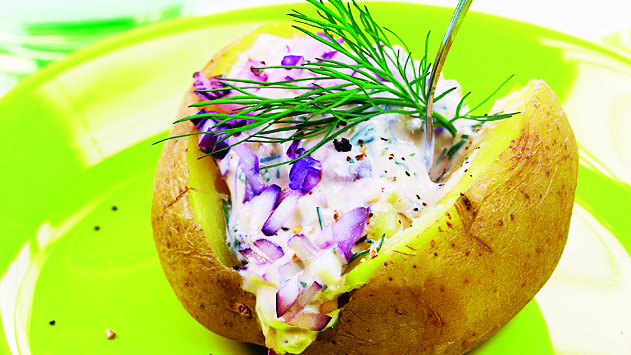 Uuniperunat ja anjovistäyte