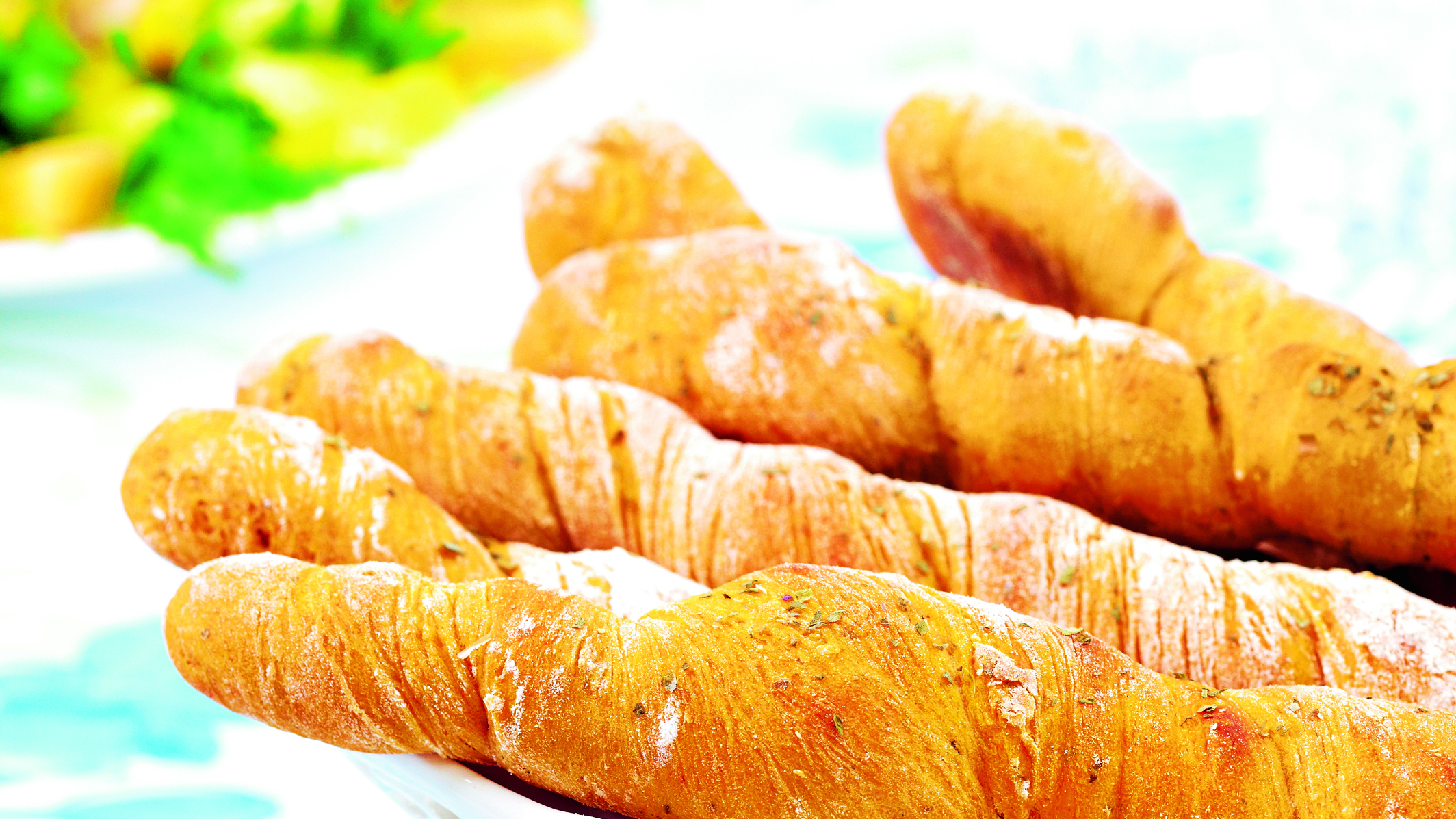 Tomaattiset minipatongit