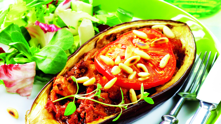 Jauhelihatäytteiset munakoisot