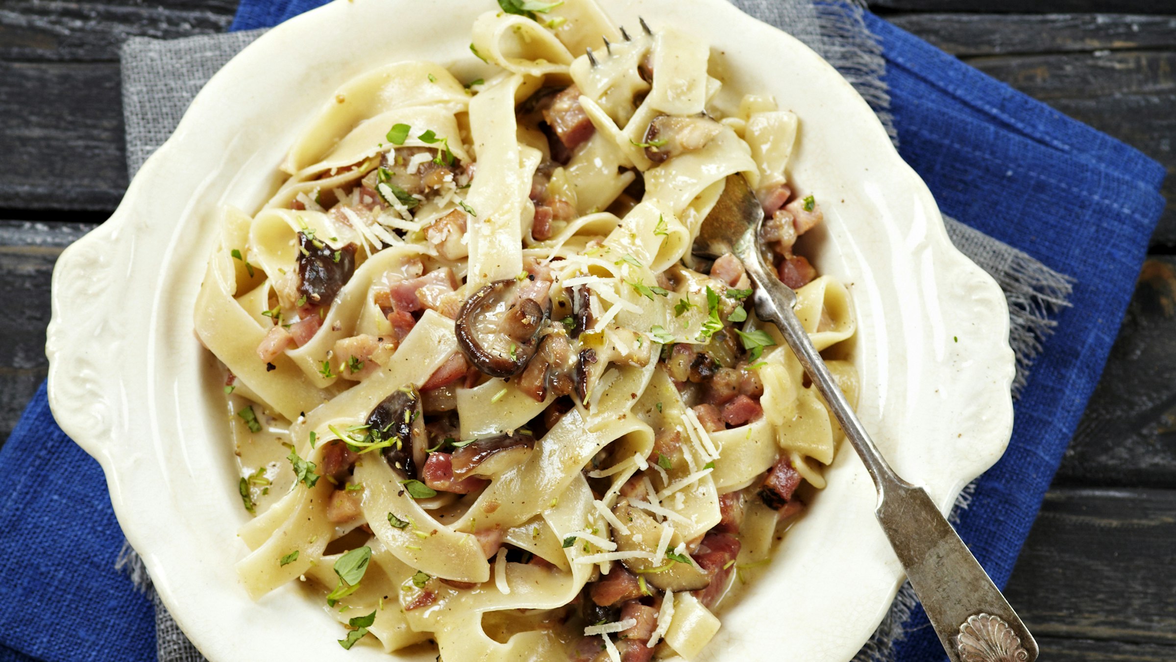 Kinkkusienipasta Makuja maailmalta Reseptit KRuoka