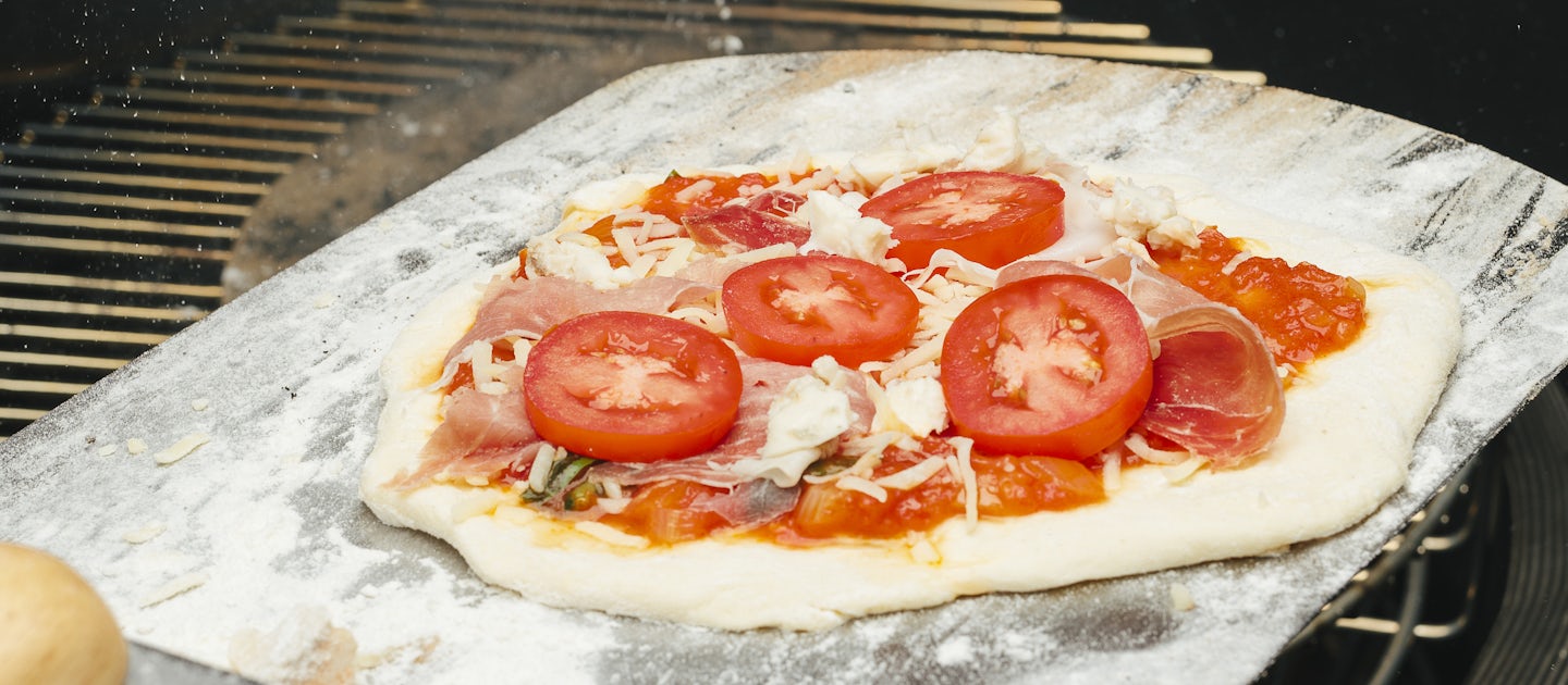 Pizzapohja pizzauunille | Pääruoat | Reseptit | K-Ruoka