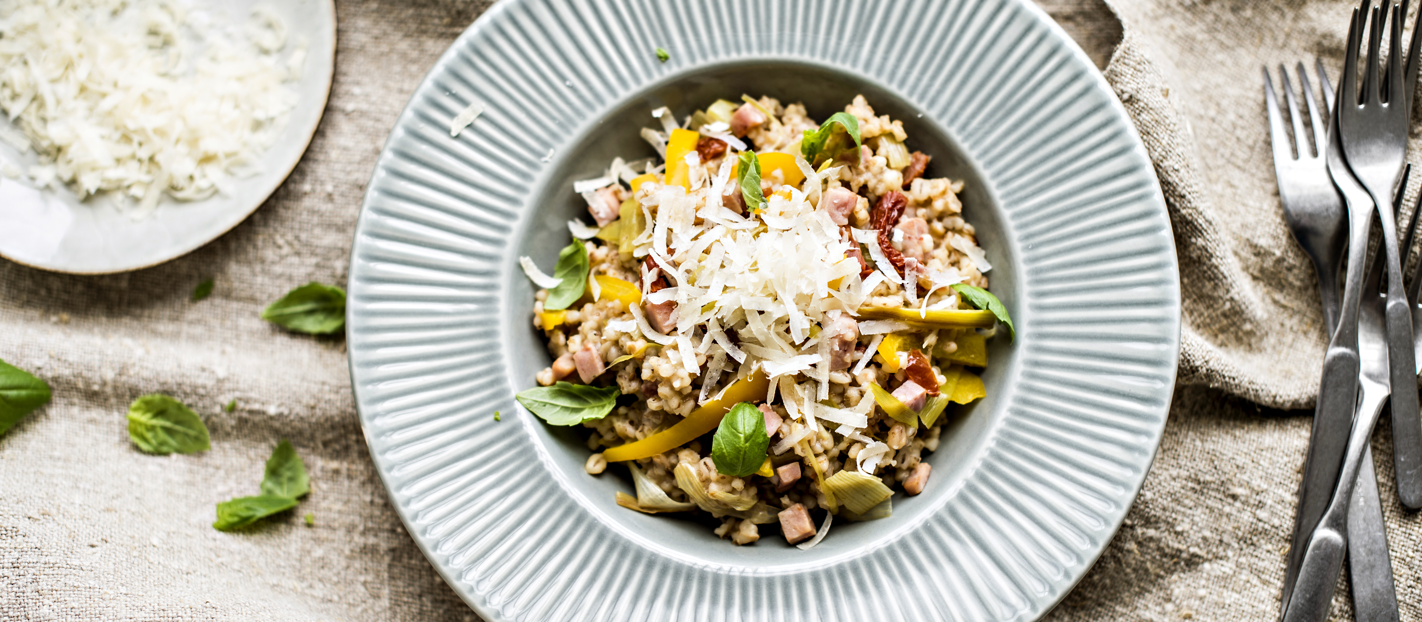 Helppo kinkkuohratto