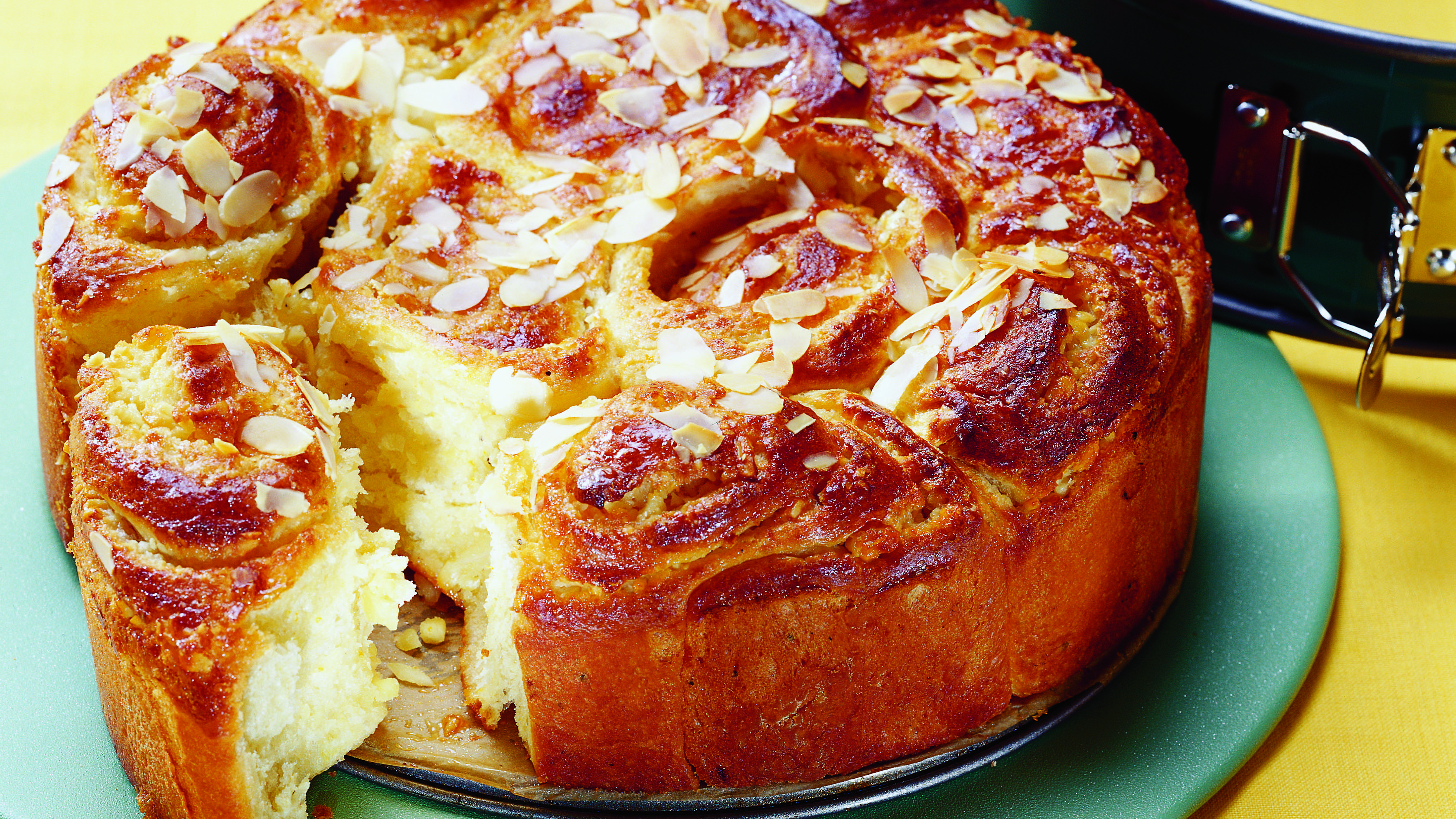 Appelsiini-manteliboston