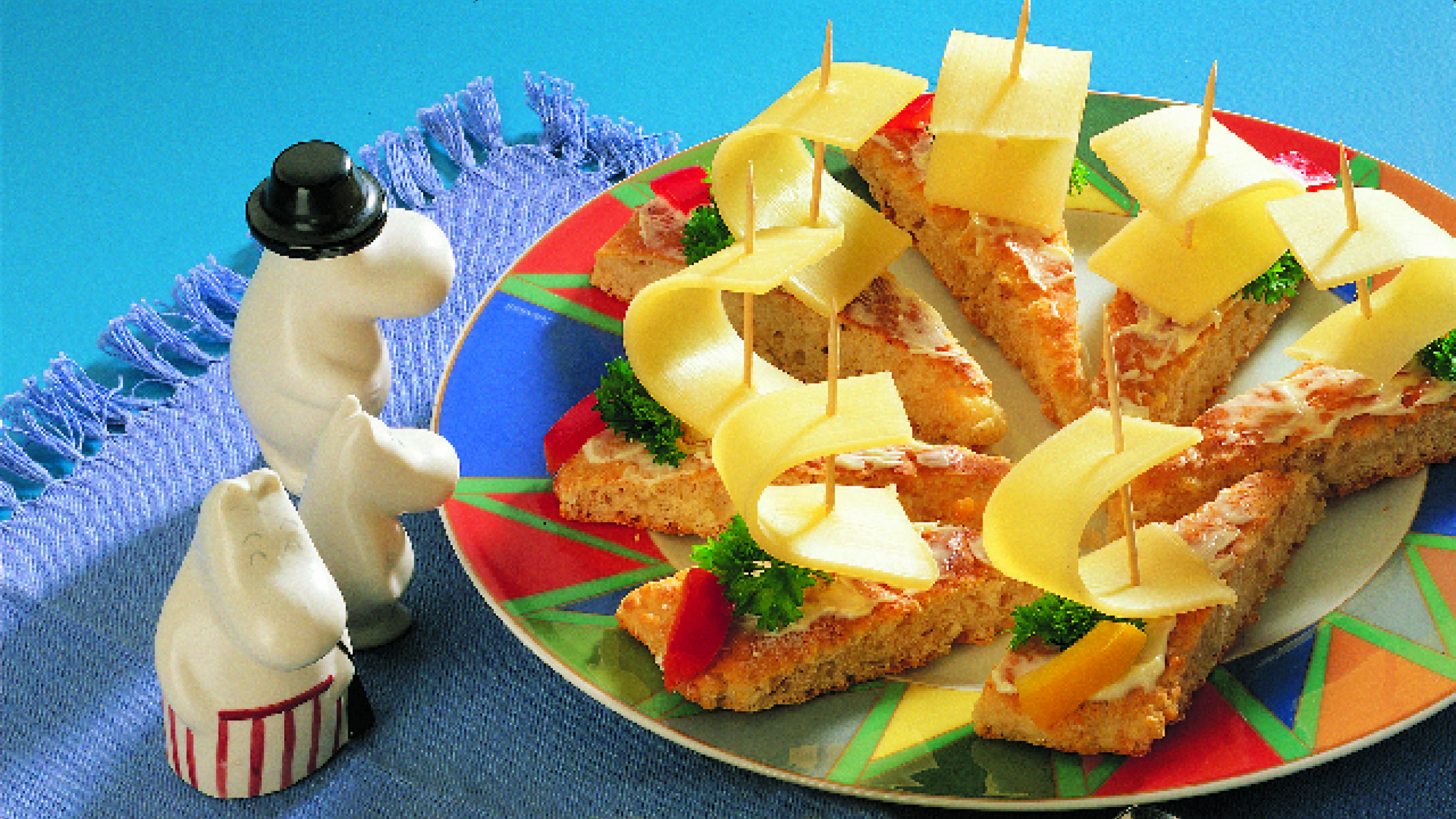 Nopeat kauraleipäset juustopurjeilla