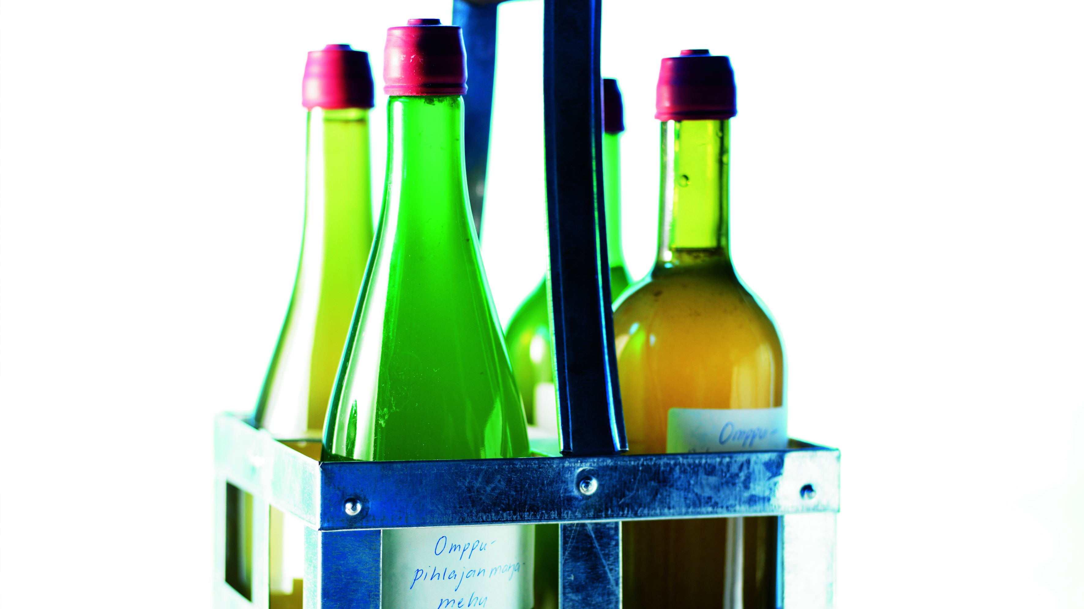 Omena-pihlajanmarjamehu