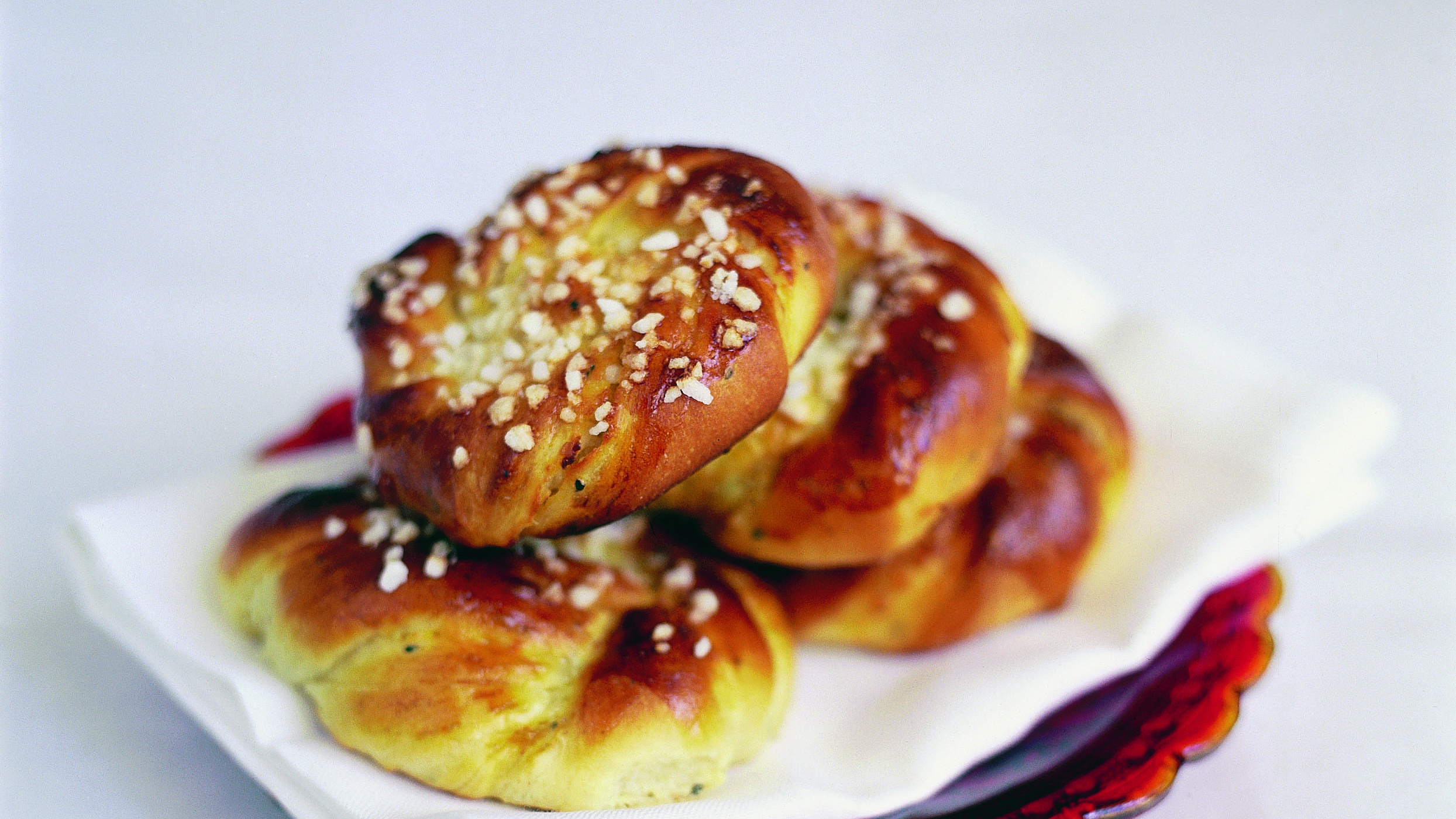 Vegaaniset kookoskierrepullat Reseptit KRuoka