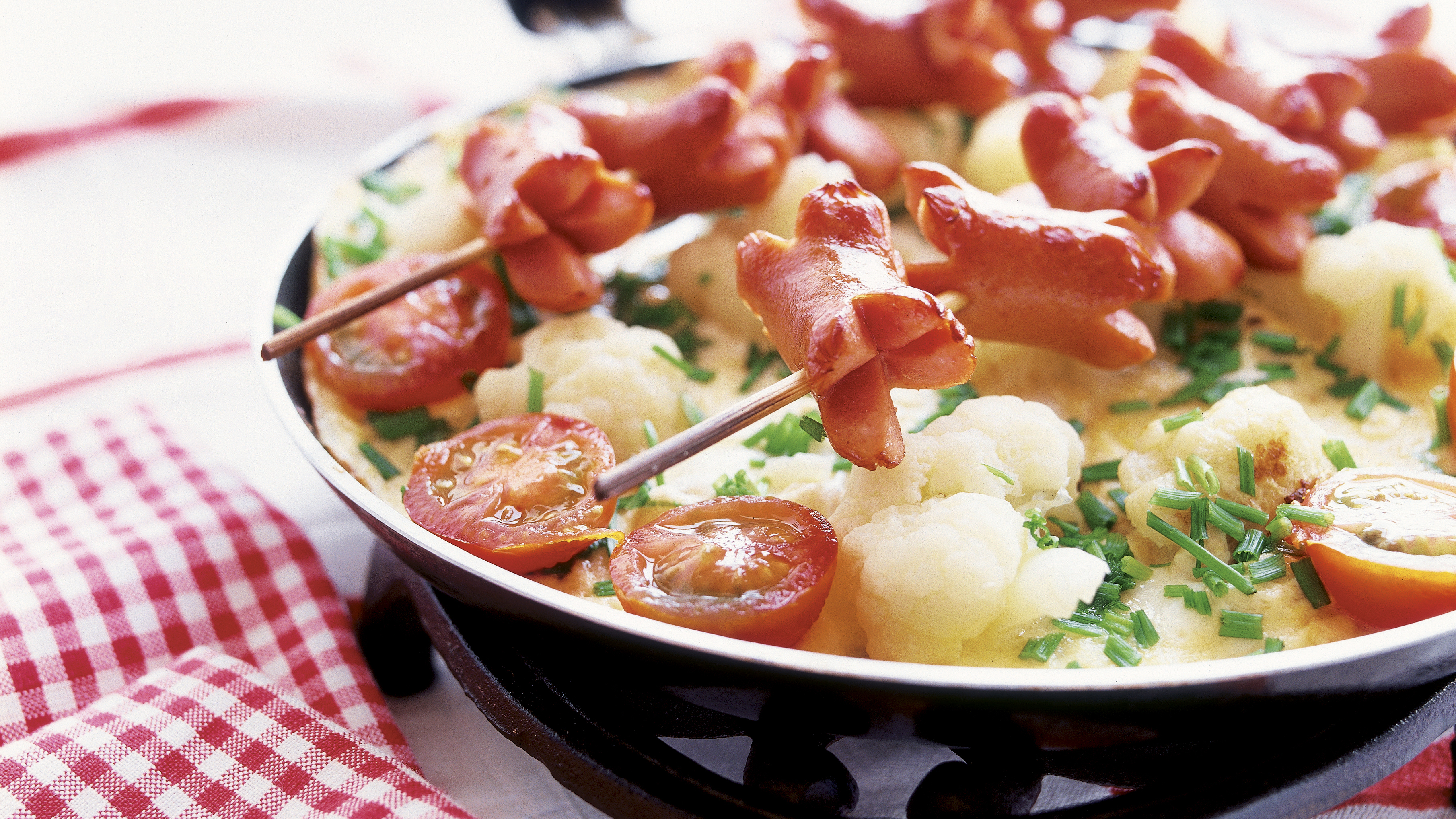 Kukkakaalimunakas ja prinssinakkivartaat