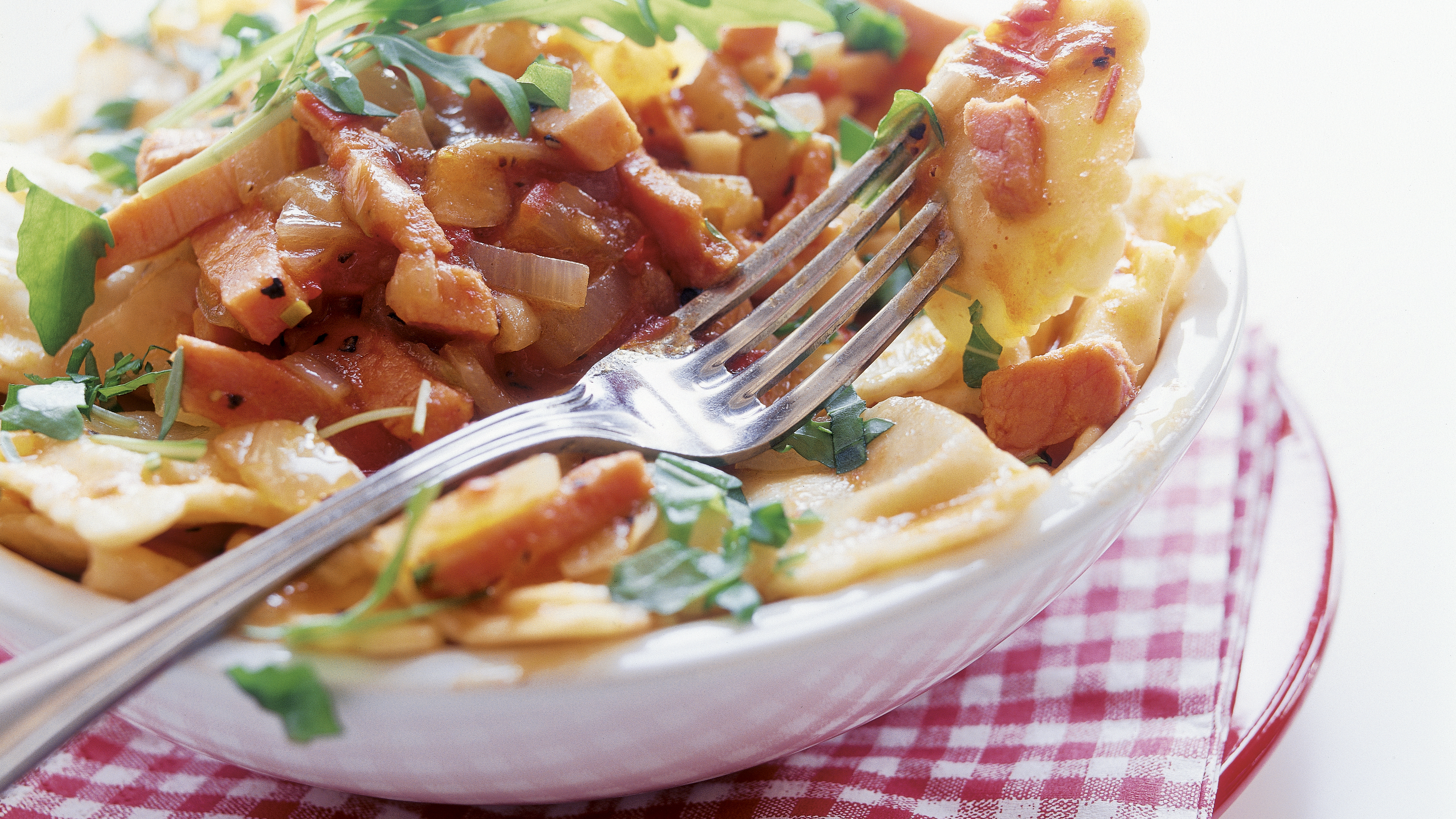 Rucola-tomaattipasta