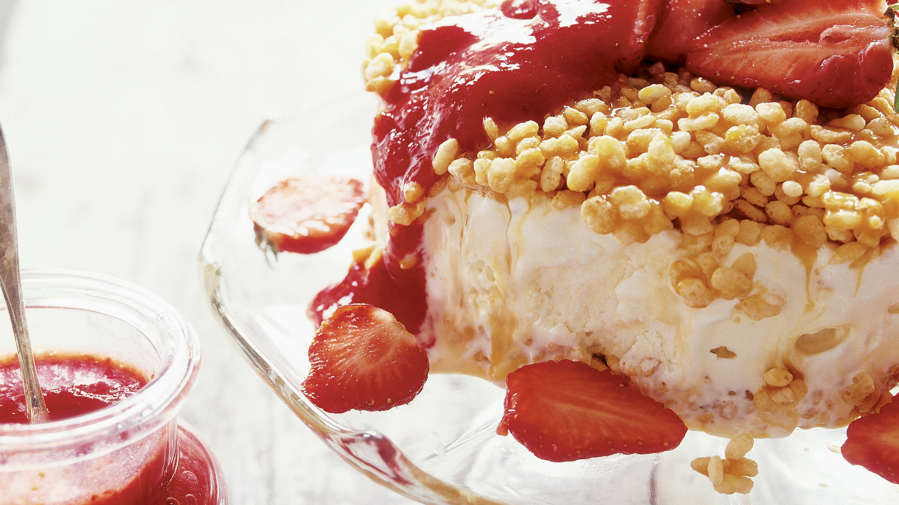 Kinuskinen jäätelötorttu