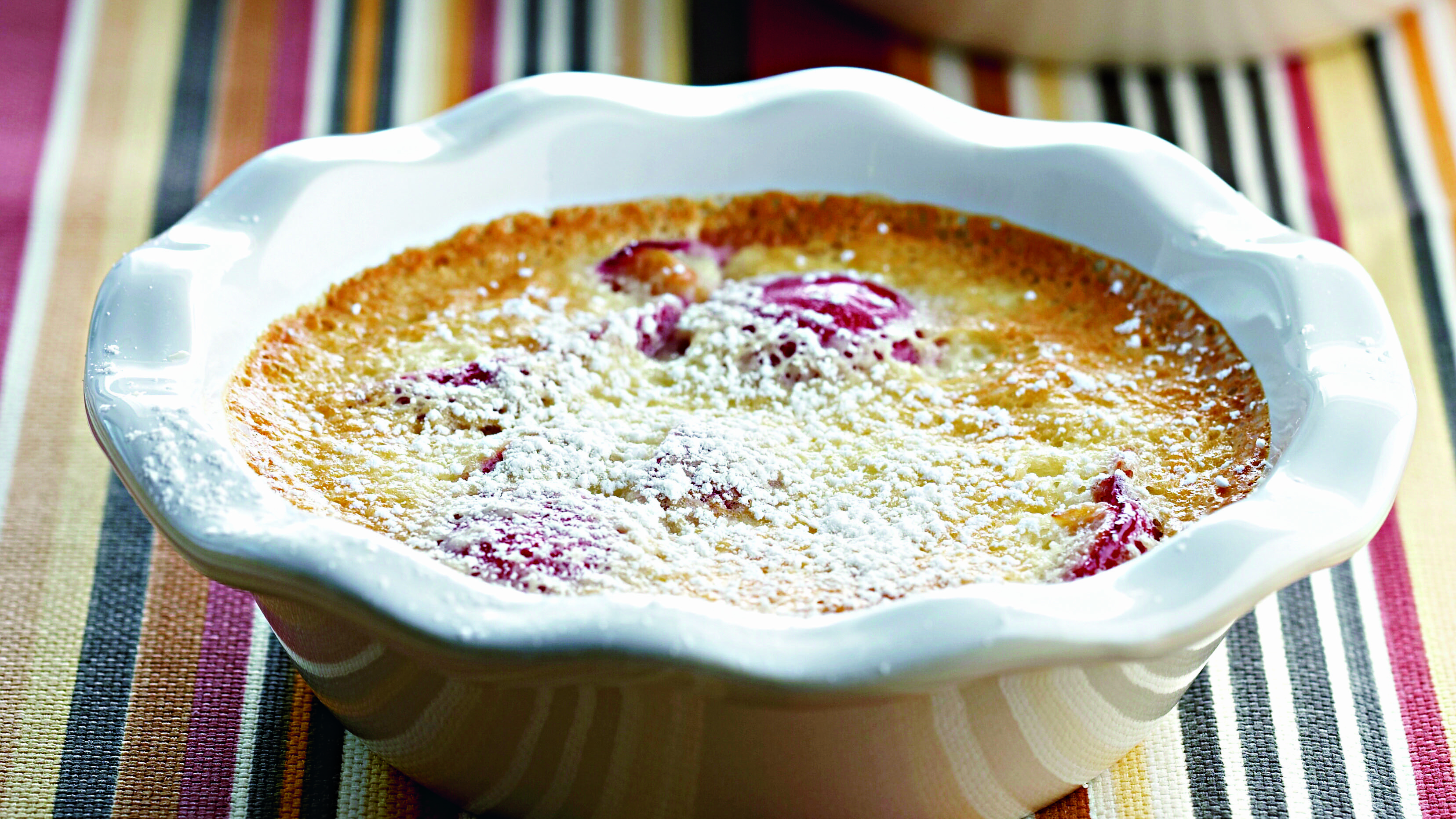 Ranskalainen luumupaistos eli clafoutis