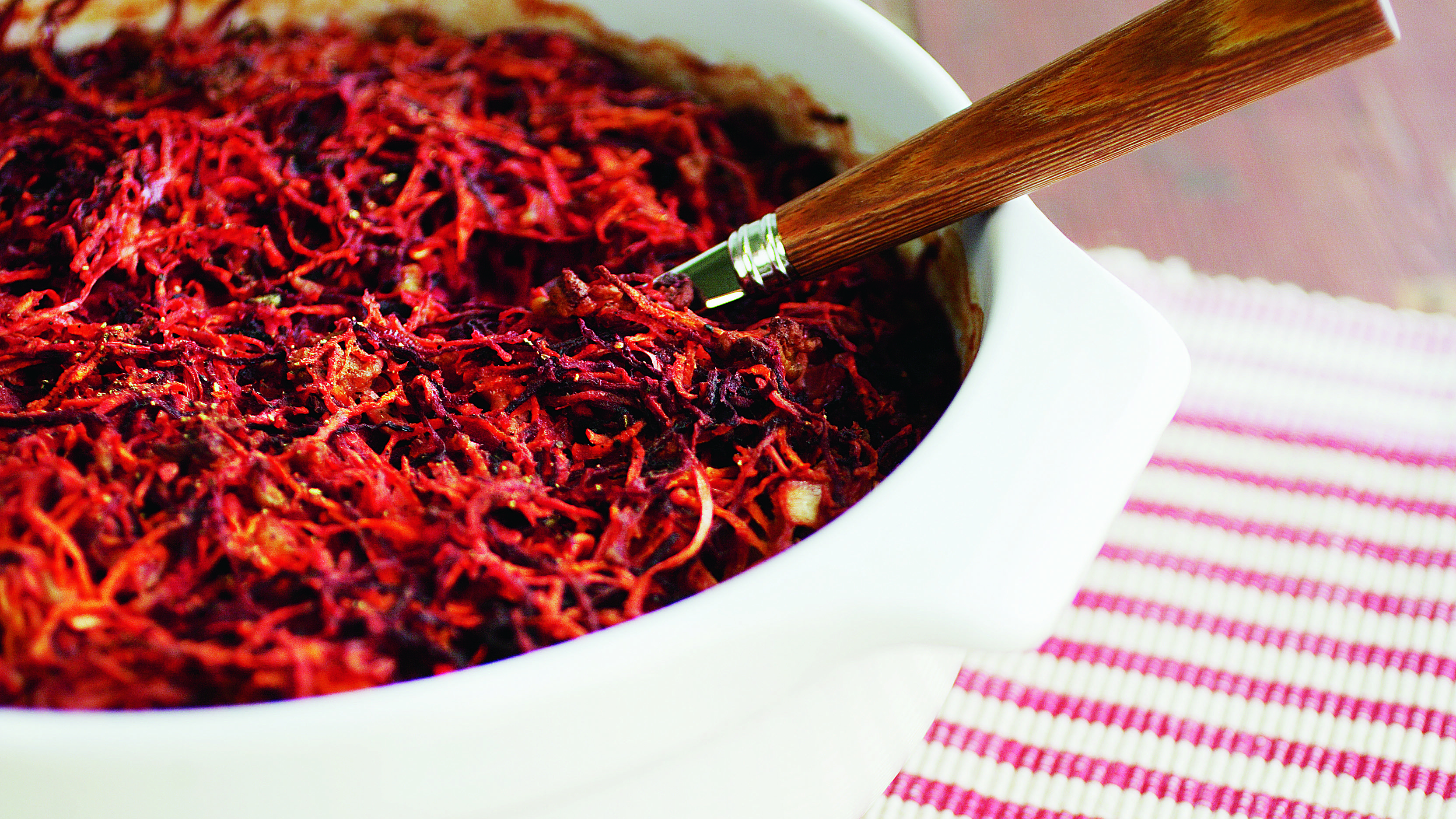 Punertava juuresvuoka