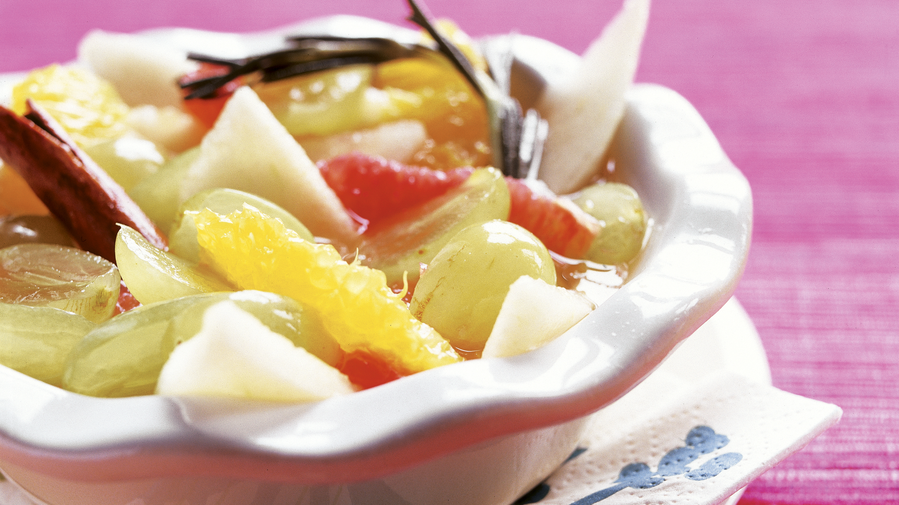 Rosmariinimarinoidut hedelmät