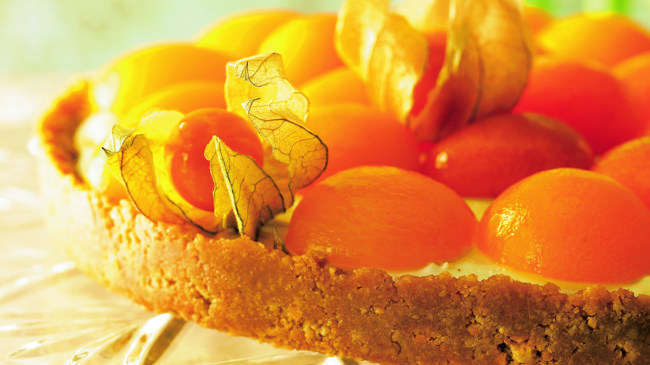 Valkosuklaa-aprikoositorttu