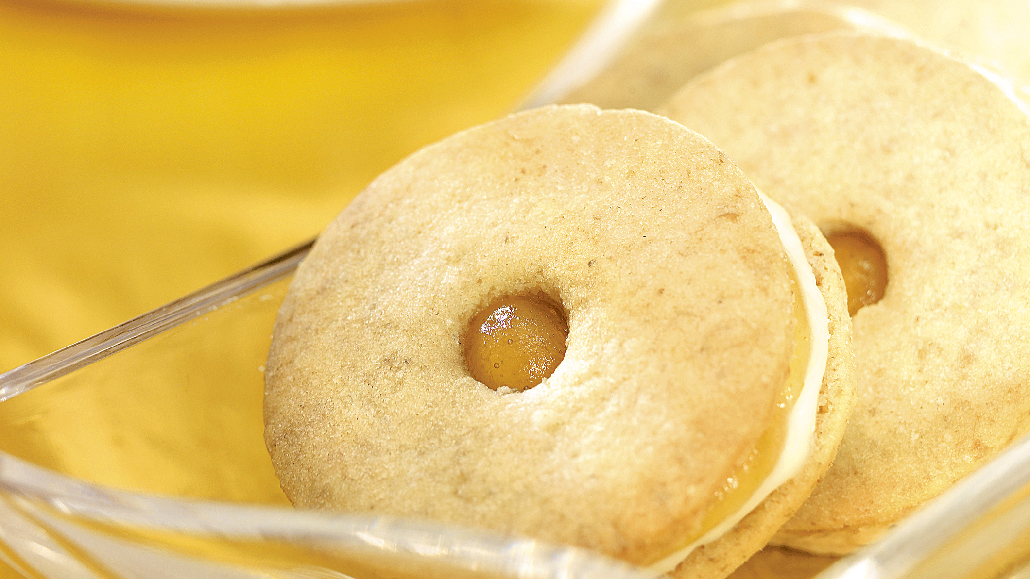 Aprikoositäytekeksit