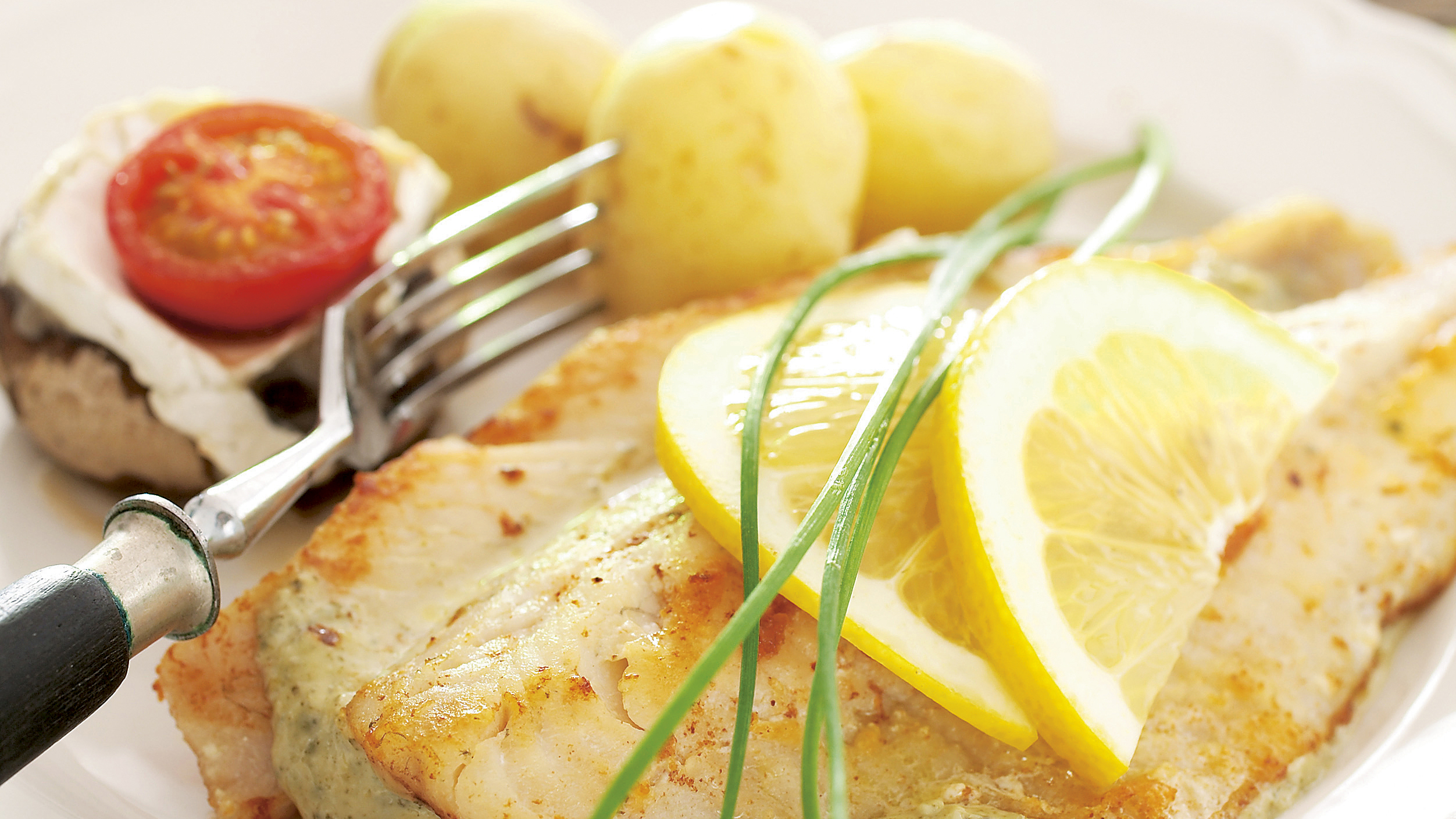 Salvia-ahvenia ja vuohenjuustosieniä