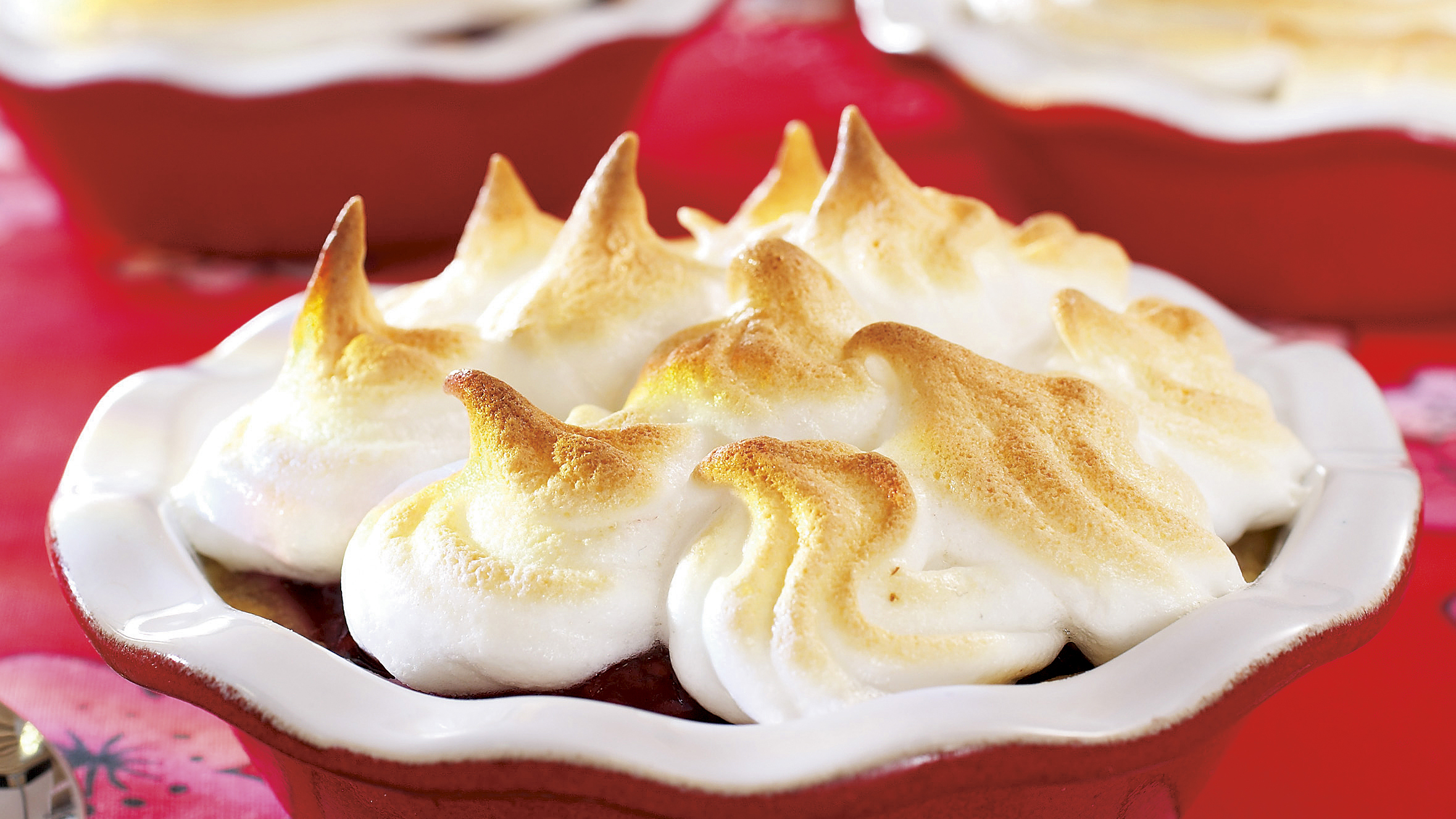 Marjahyve ja vaniljakastike