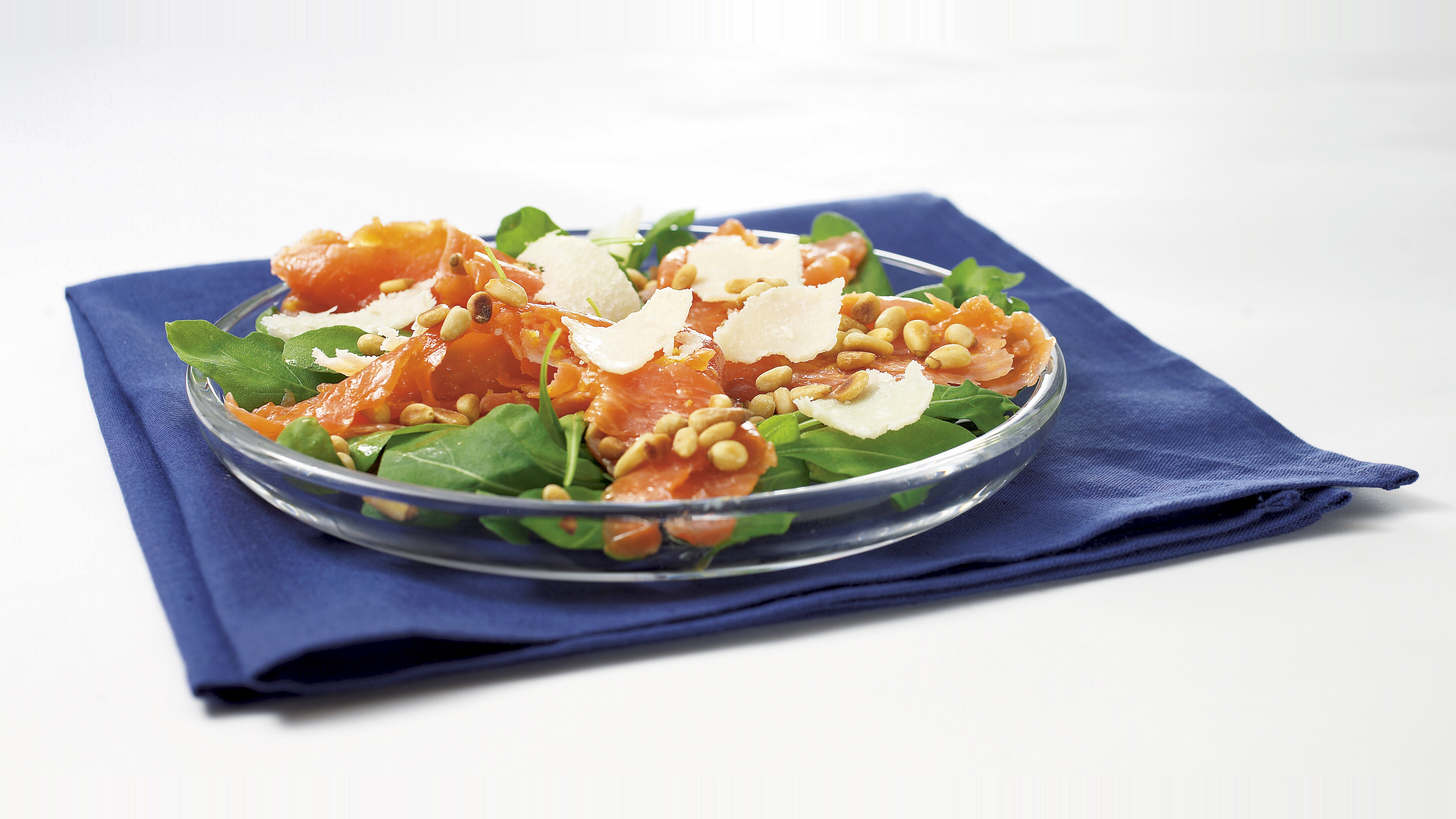 Helppo lohicarpaccio