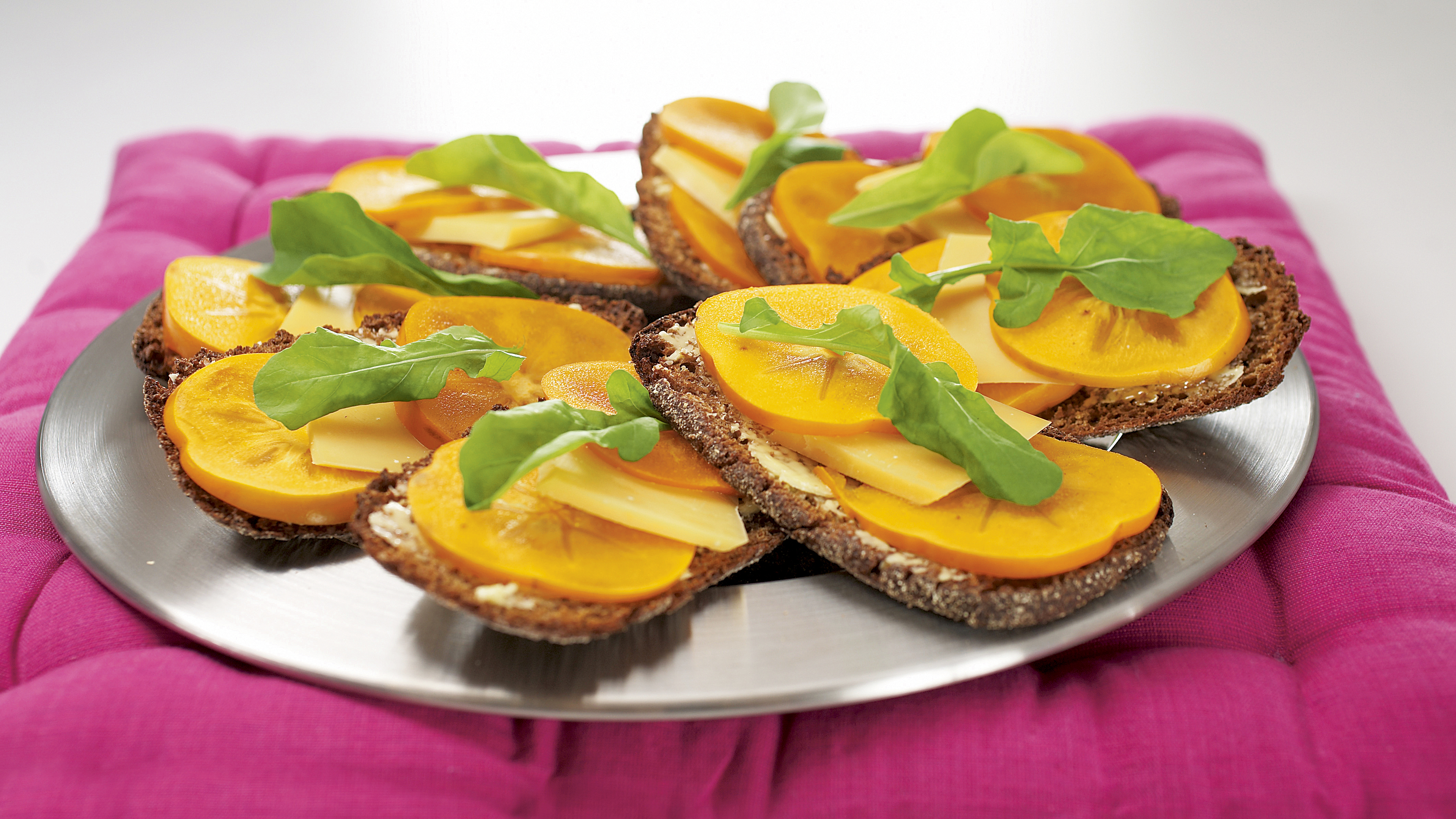 Jälkiuuni-goudaleivät