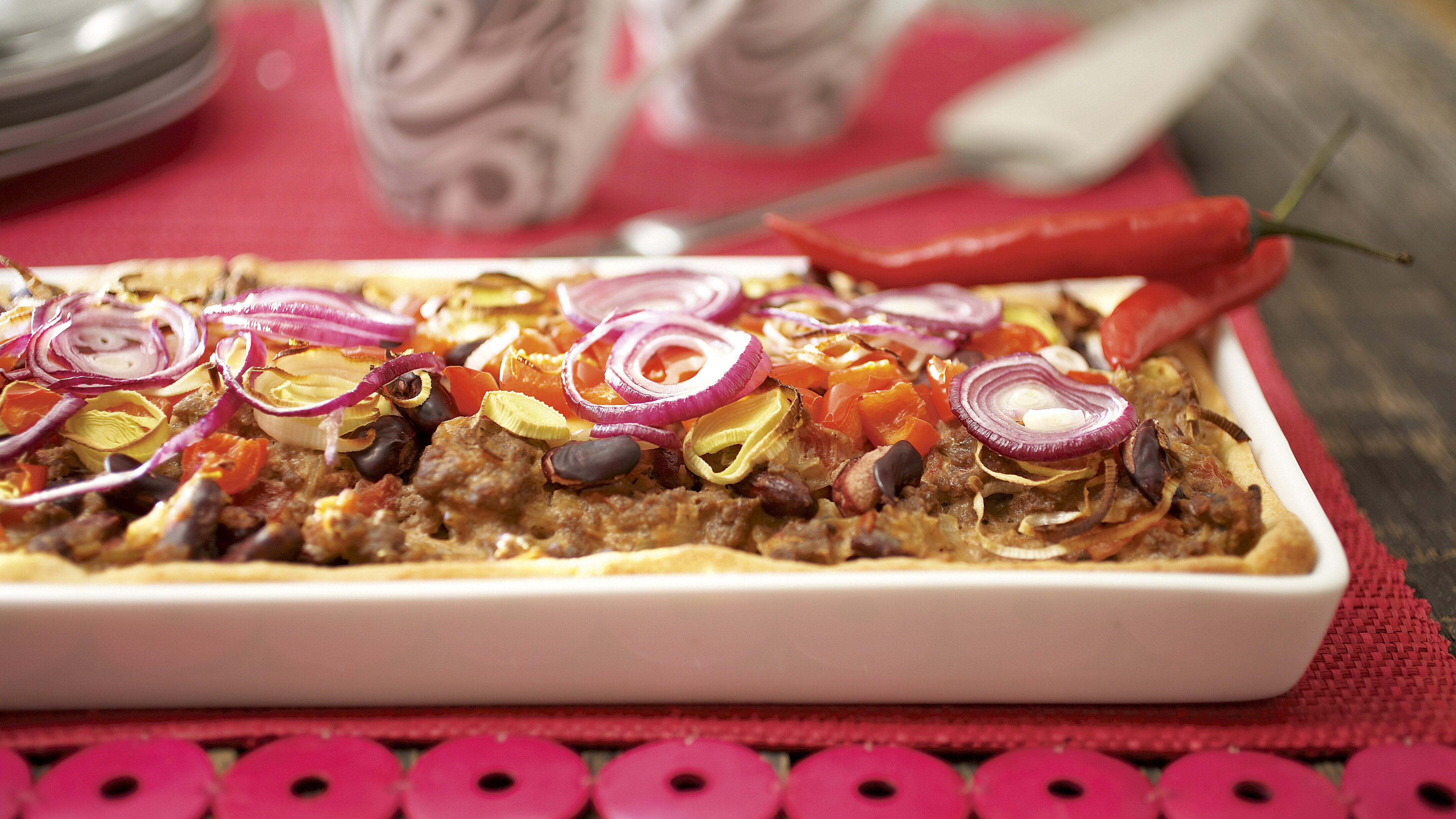 Meksikolainen jauheliha-papupiiras