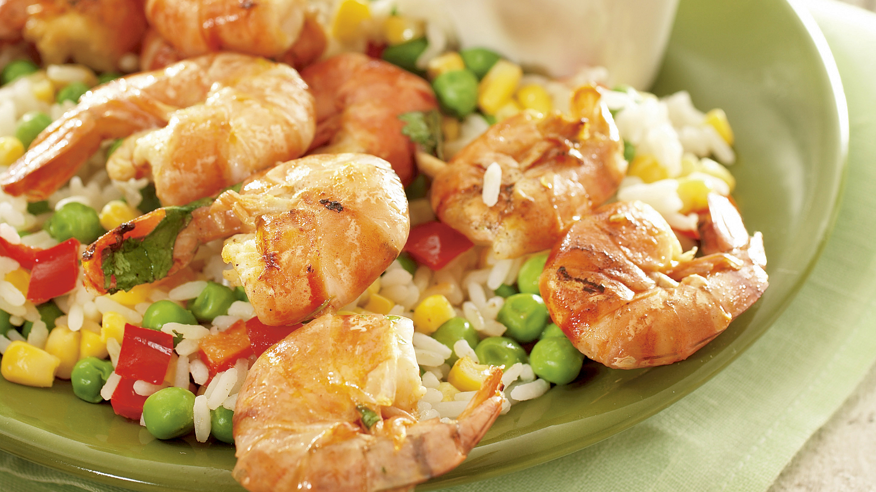 Grillatut jättikatkat ja mangosalsa