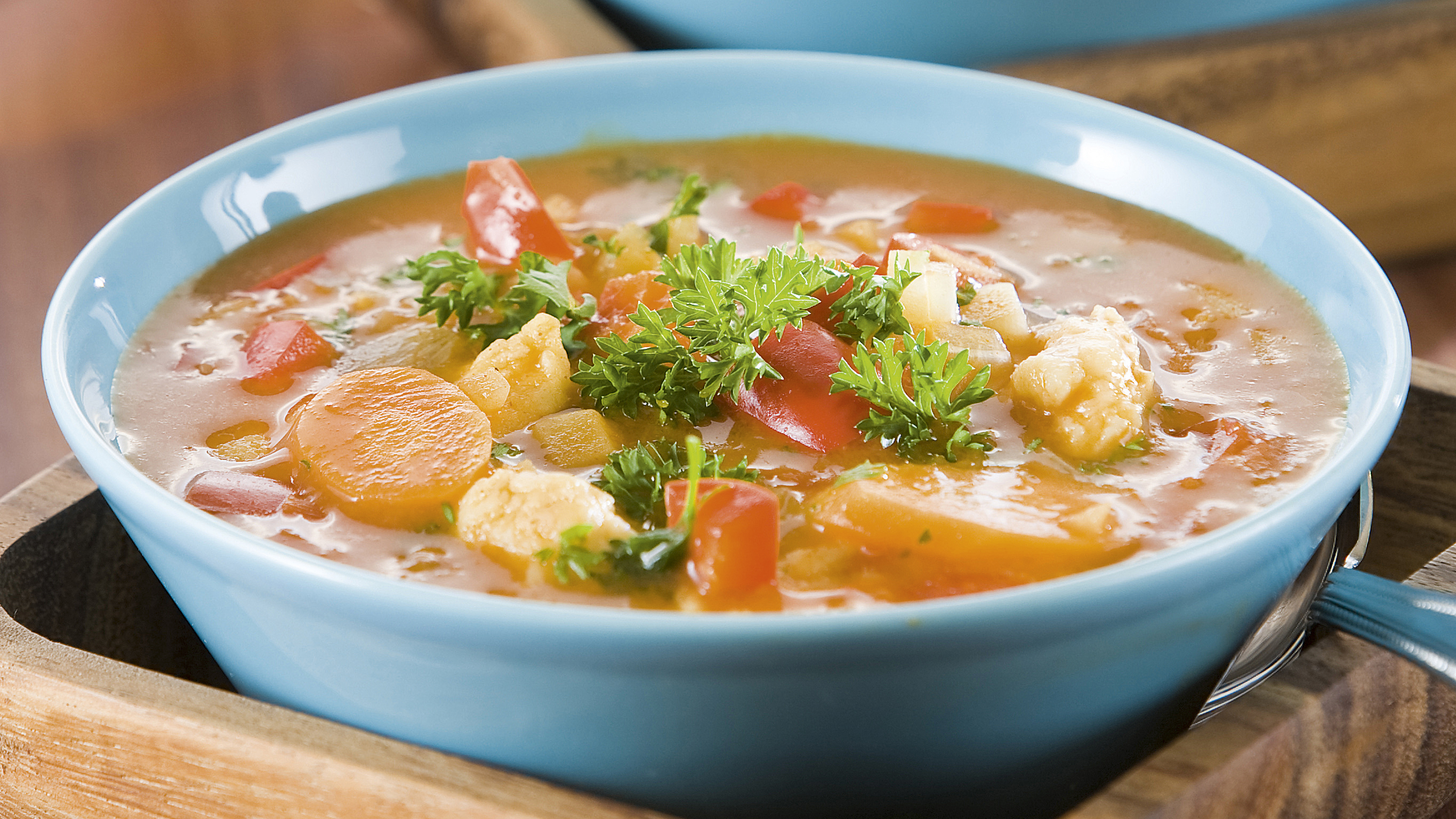 Unkarilainen kasviskeitto