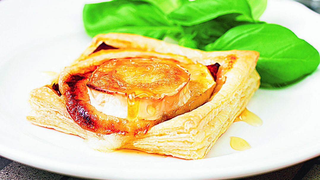 Vuohenjuusto-omenapalat ranskalaisittain