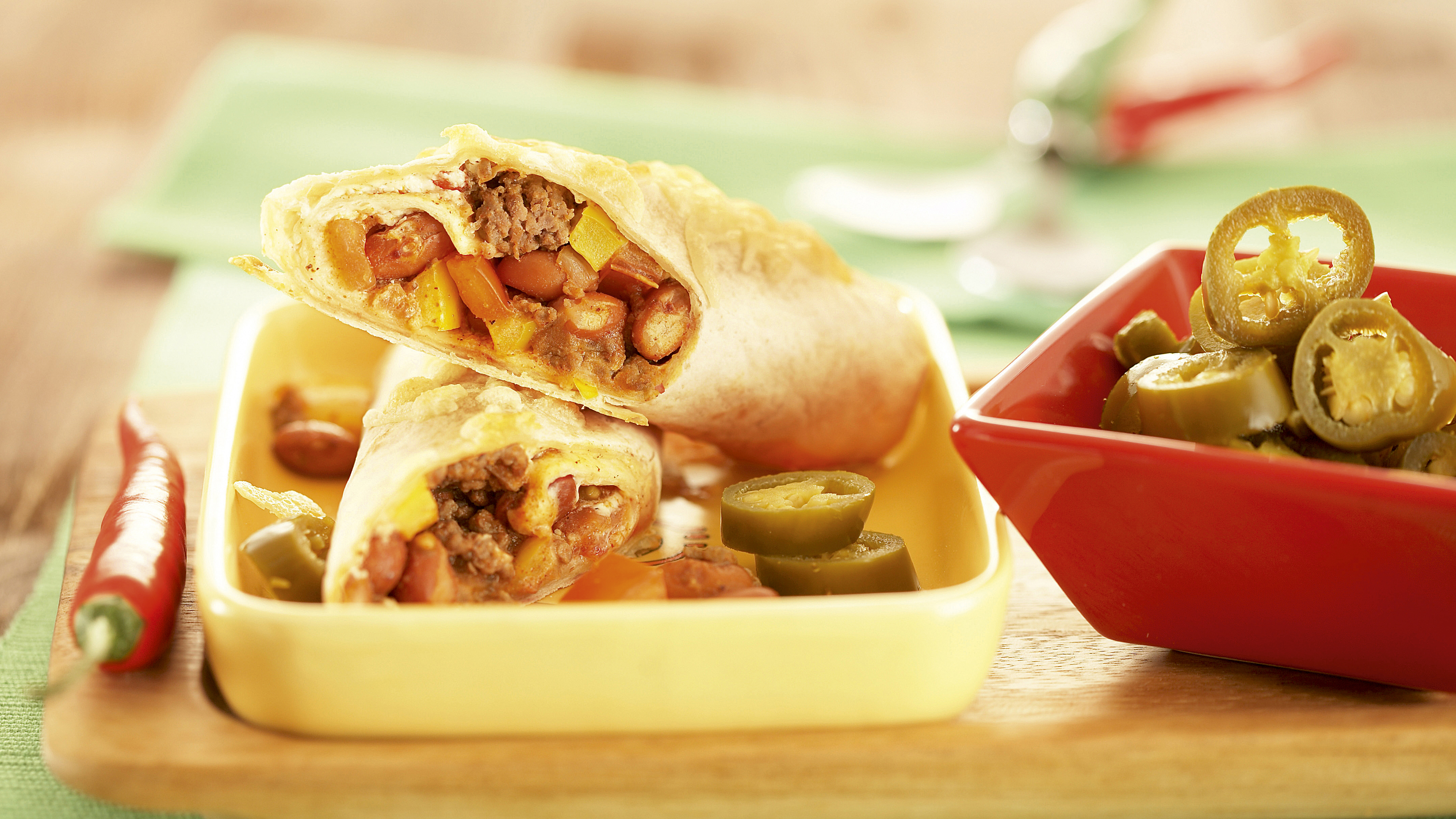 Gratinoidut jauhelihaburritot