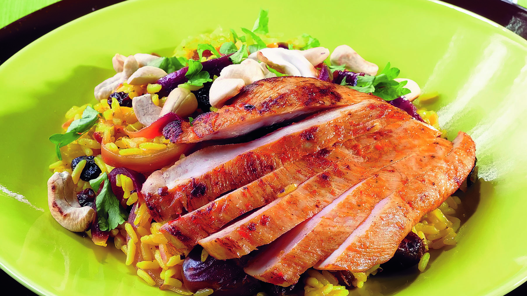 Broileripihvit ja hedelmäinen pilahvi