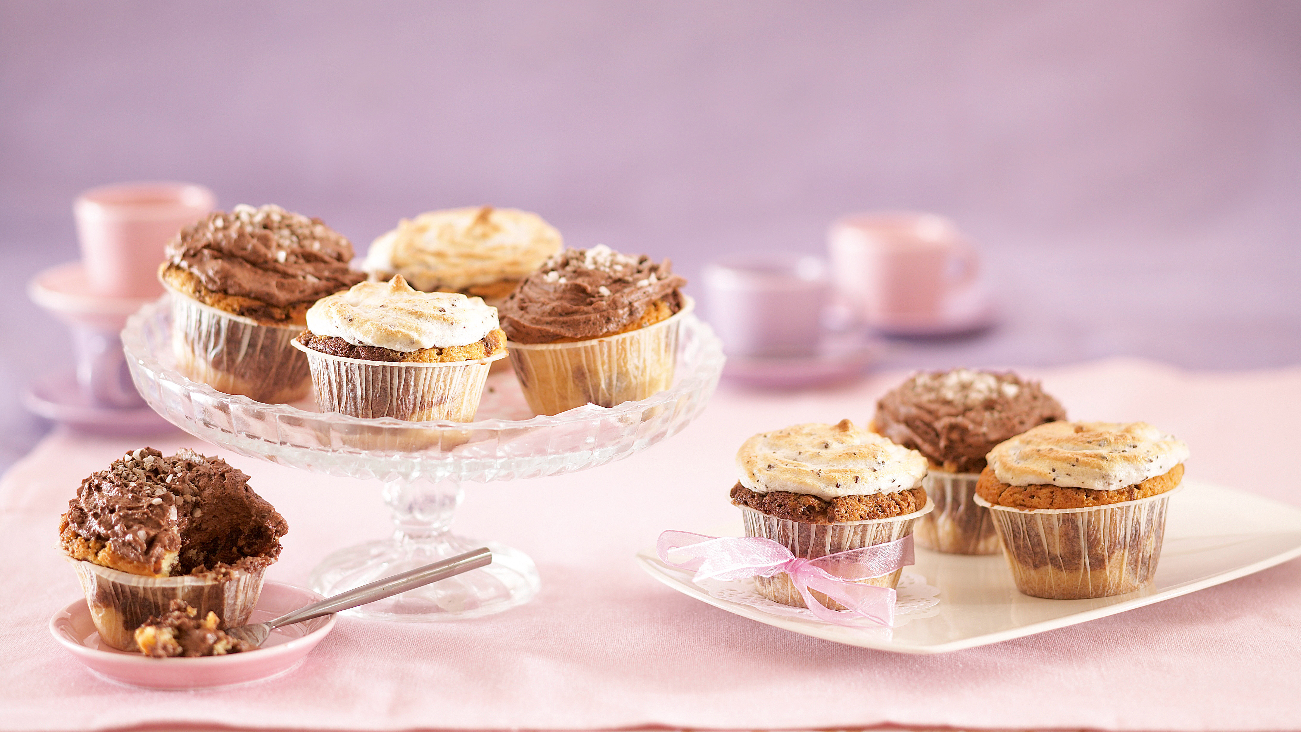 Tiikerikuppikakut eli kuorrutetut muffinit