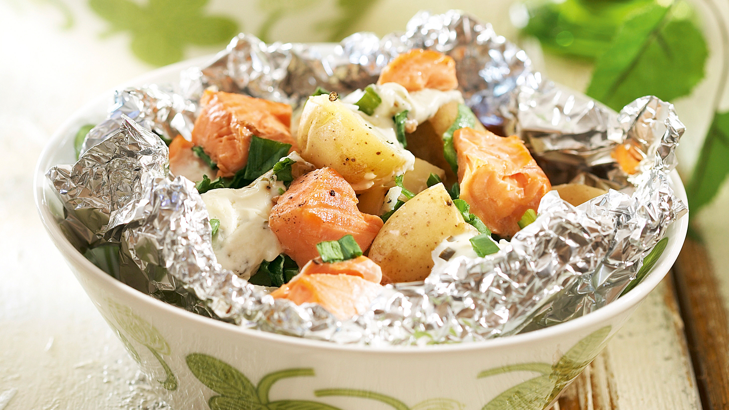 Sipuliset lohinyytit