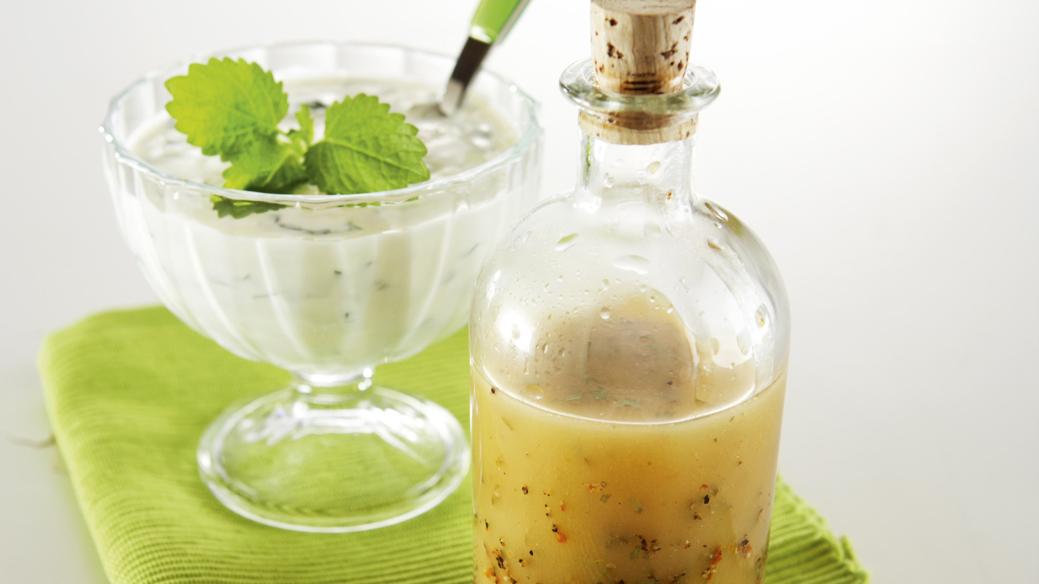 Hunajainen salaattikastike