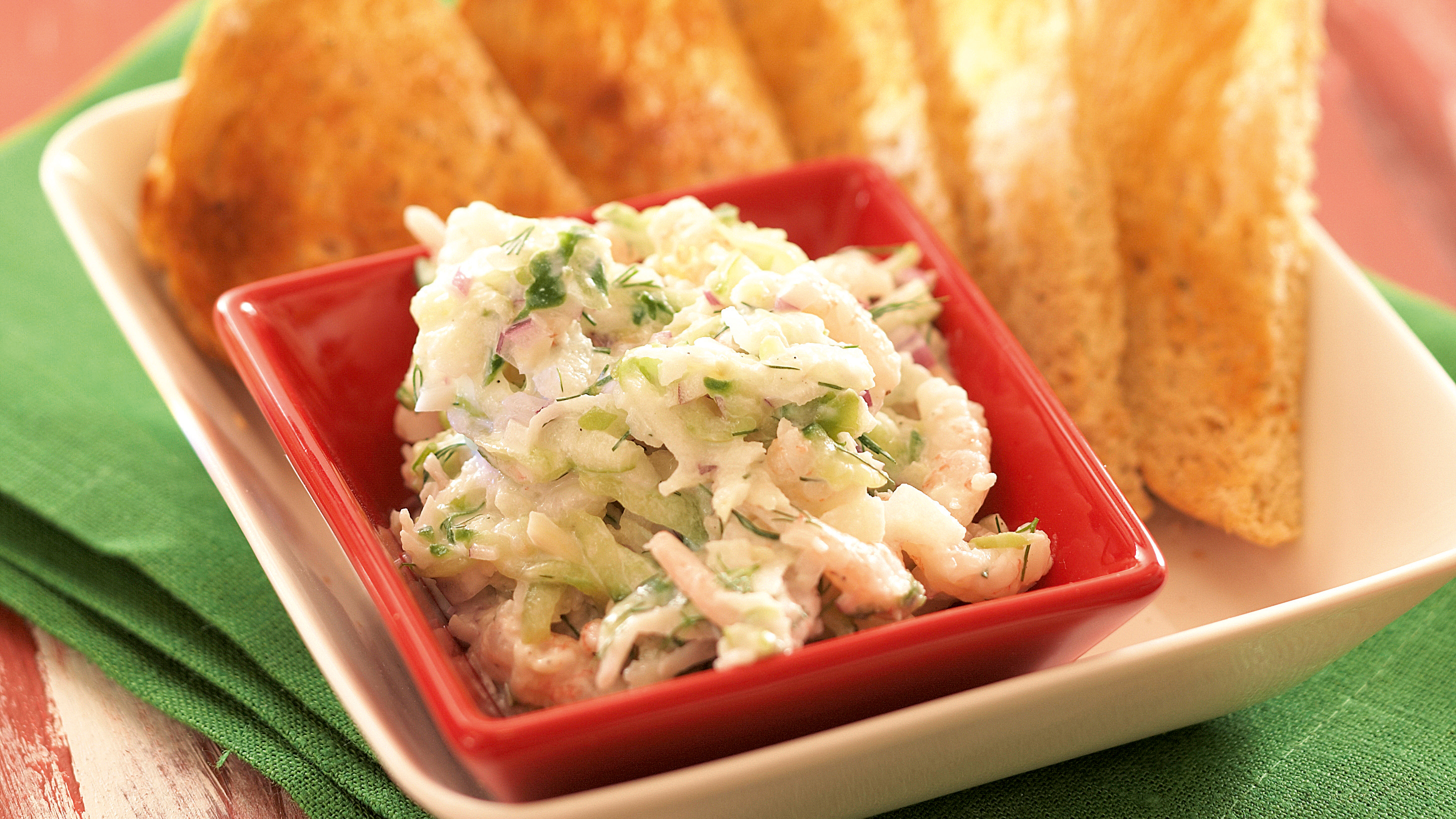 Katkaraputsatsiki ja leipäkolmiot