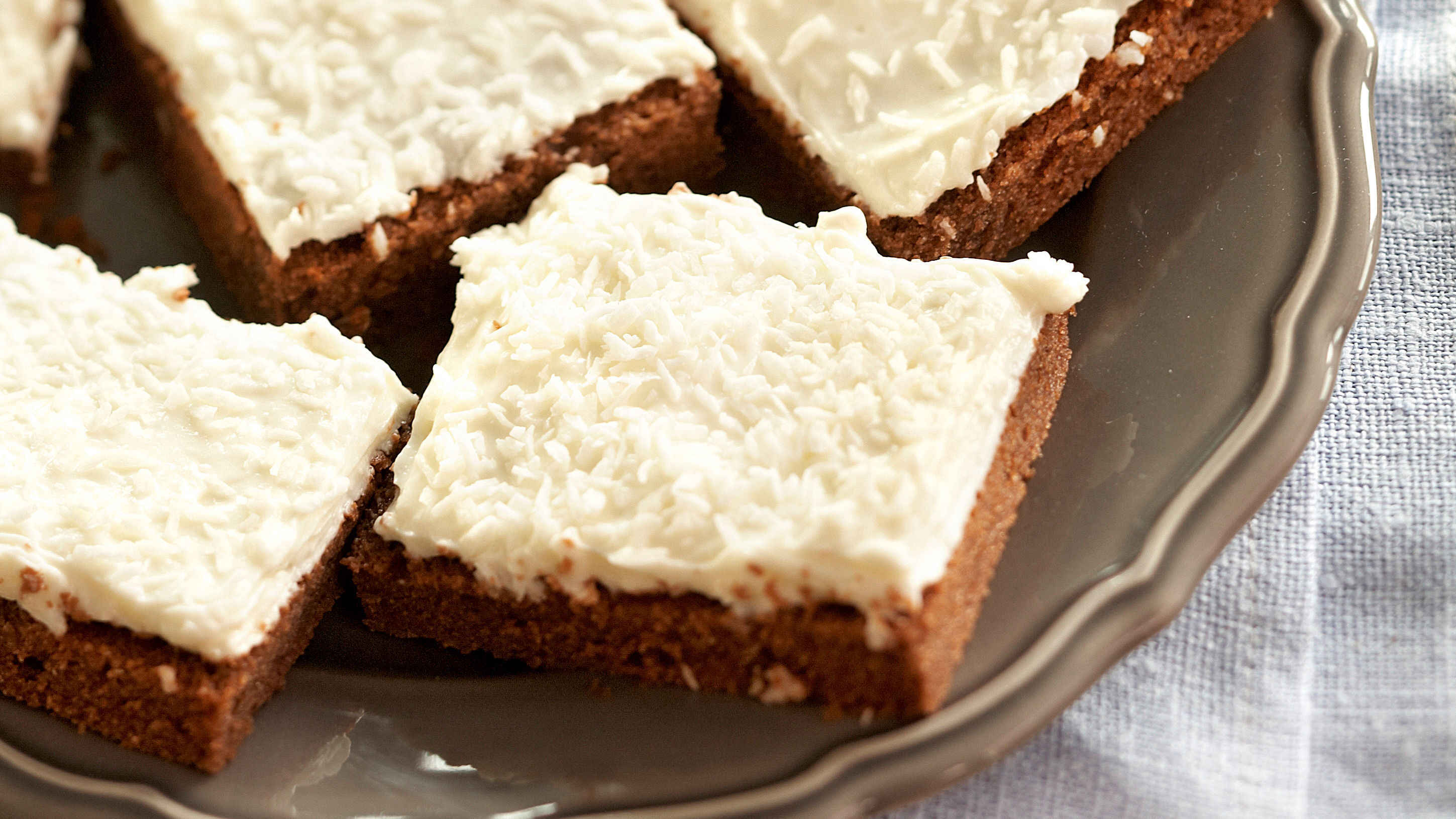 Suklaa-kookosruudut, pellillinen