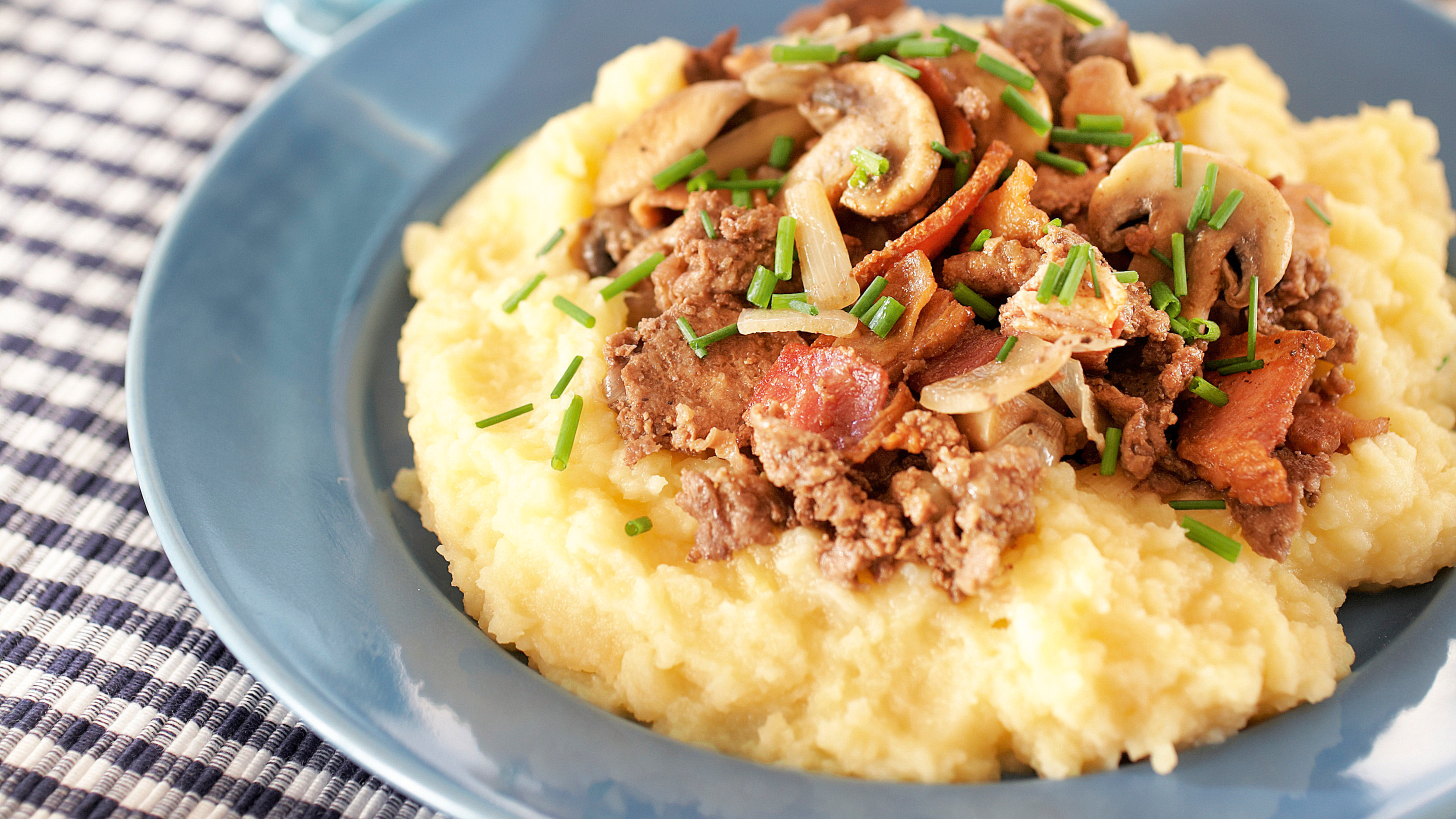 Riistakäristys ja lanttu-perunasose