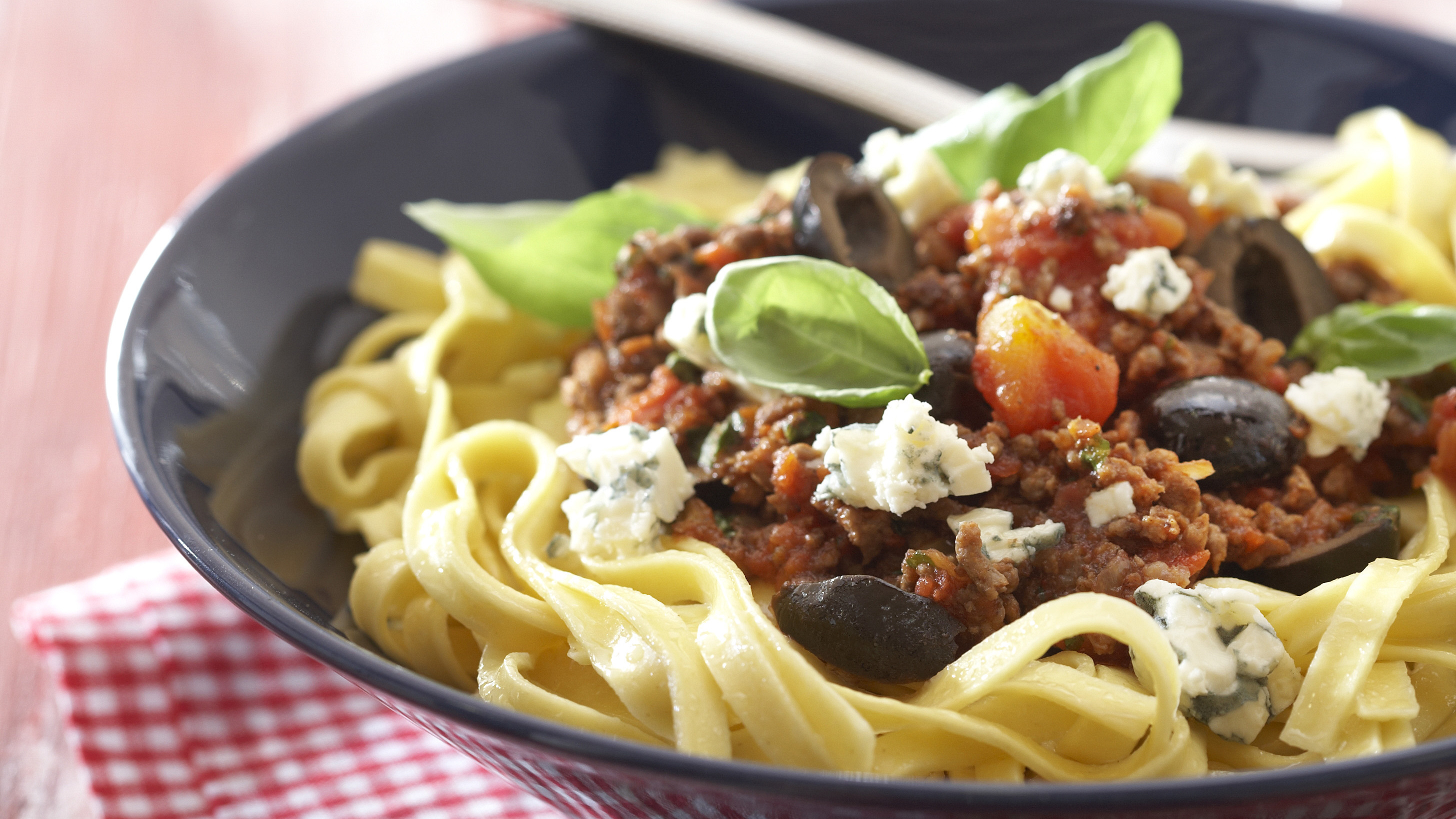 Olivian pastakastike