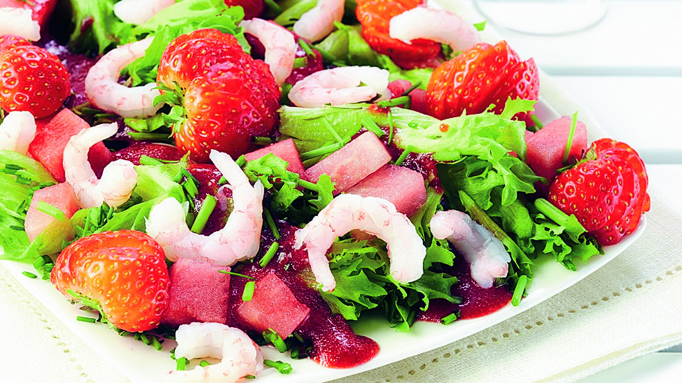 Mansikkainen katkarapusalaatti