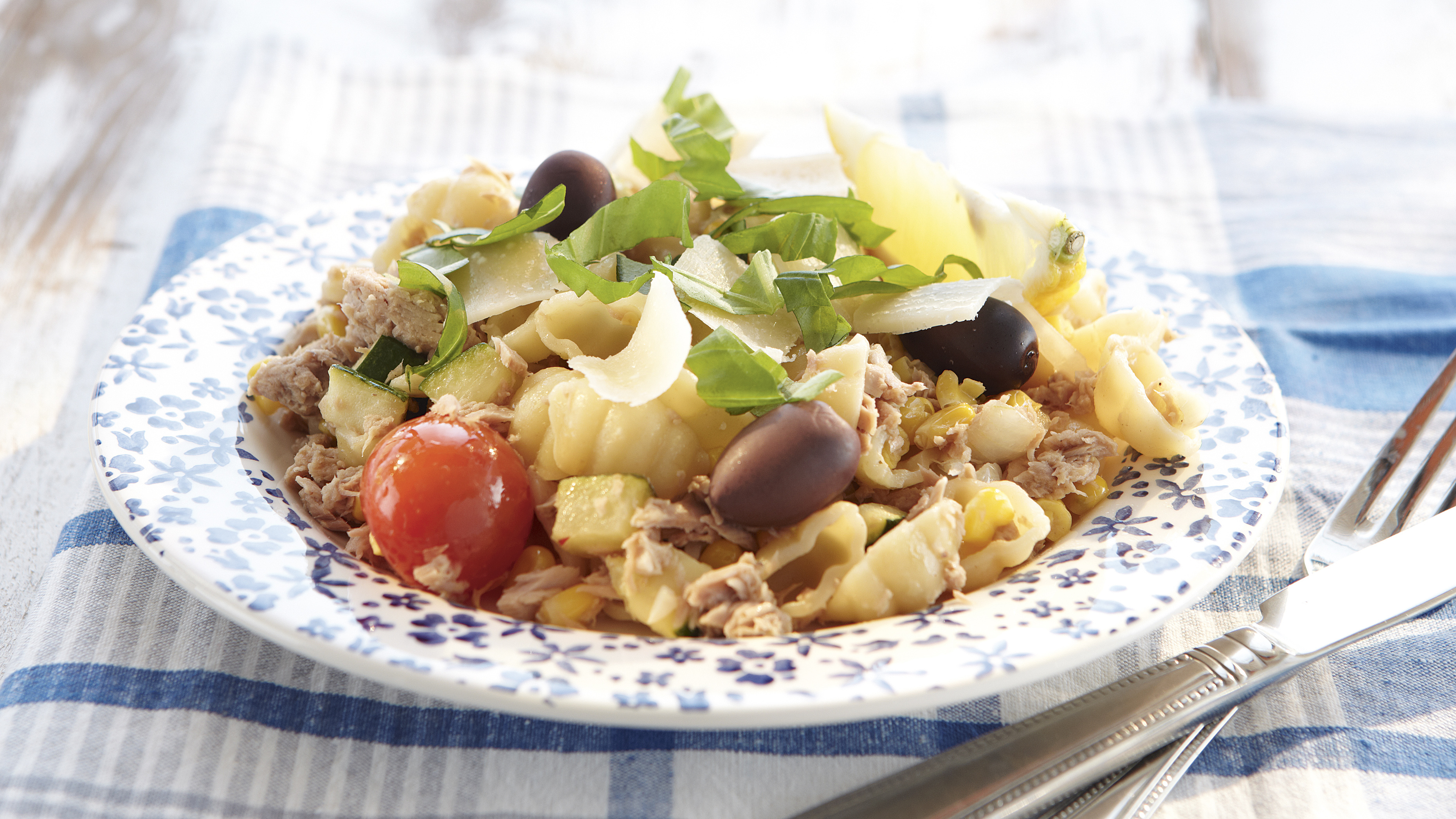 Välimeren tonnikalapasta