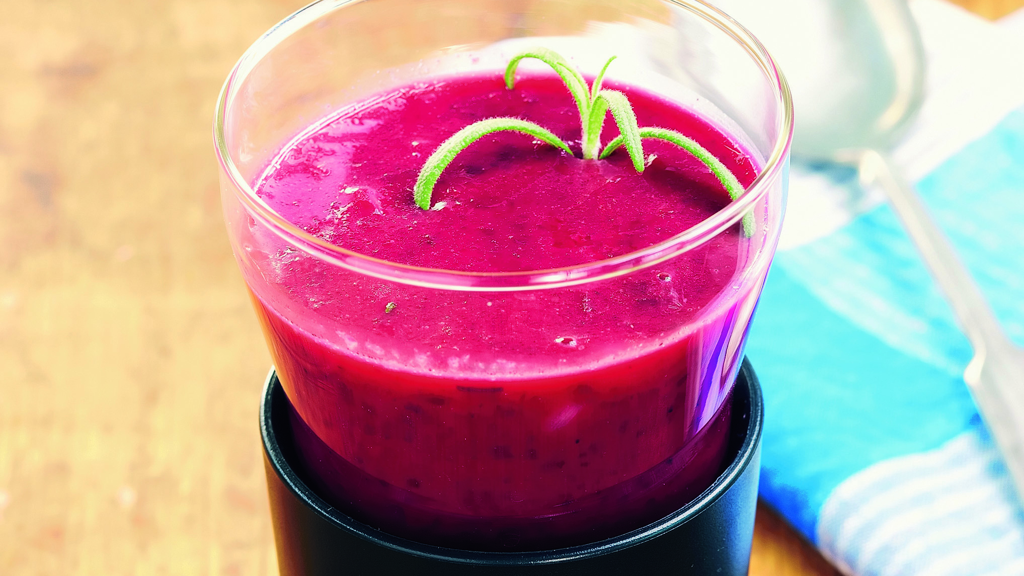 Appelsiininen punajuurikeitto