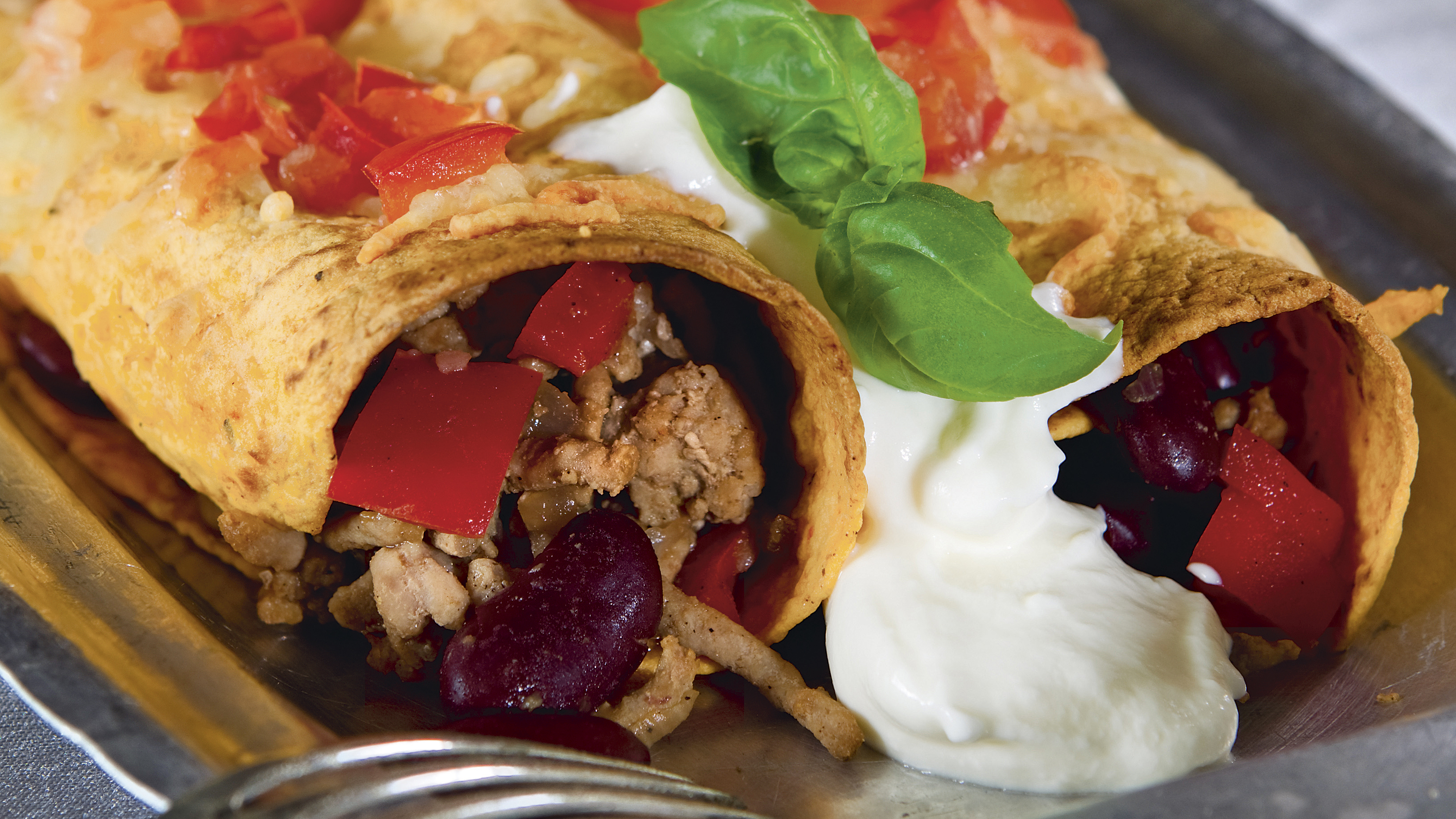 Broileri-papuburritot