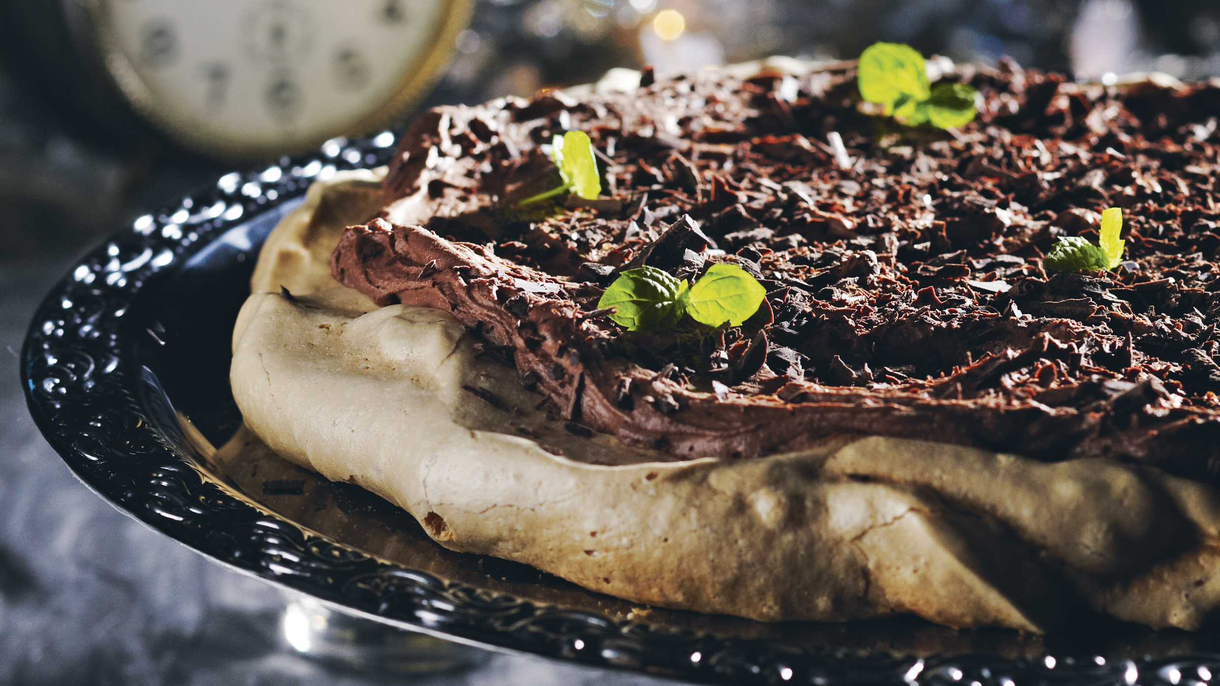 Suklaamousse-marenkitorttu