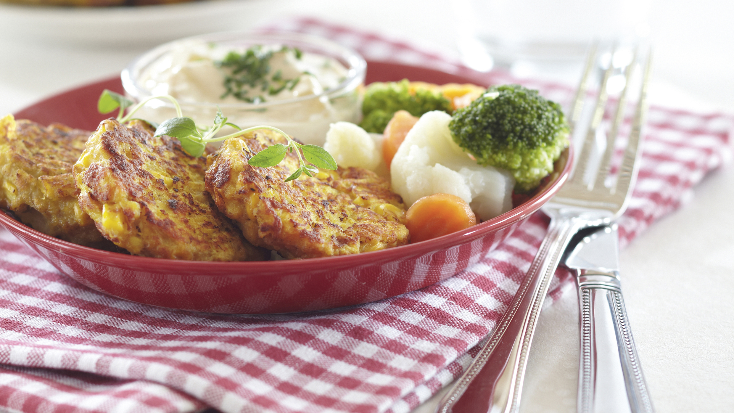 Maissi-broilerijauhelihapihvit